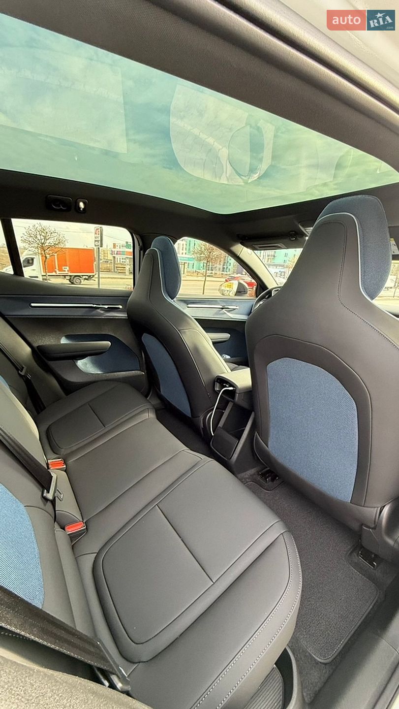 Volvo Ex30 2023 VIN YV12ZEK90RS003080 фото оголошення 25 з 34