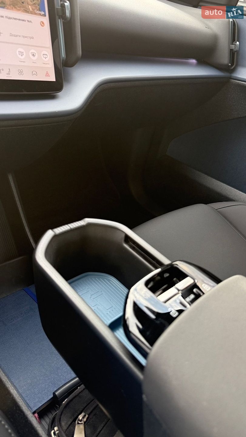 Volvo Ex30 2023 VIN YV12ZEK90RS003080 фото оголошення 30 з 34