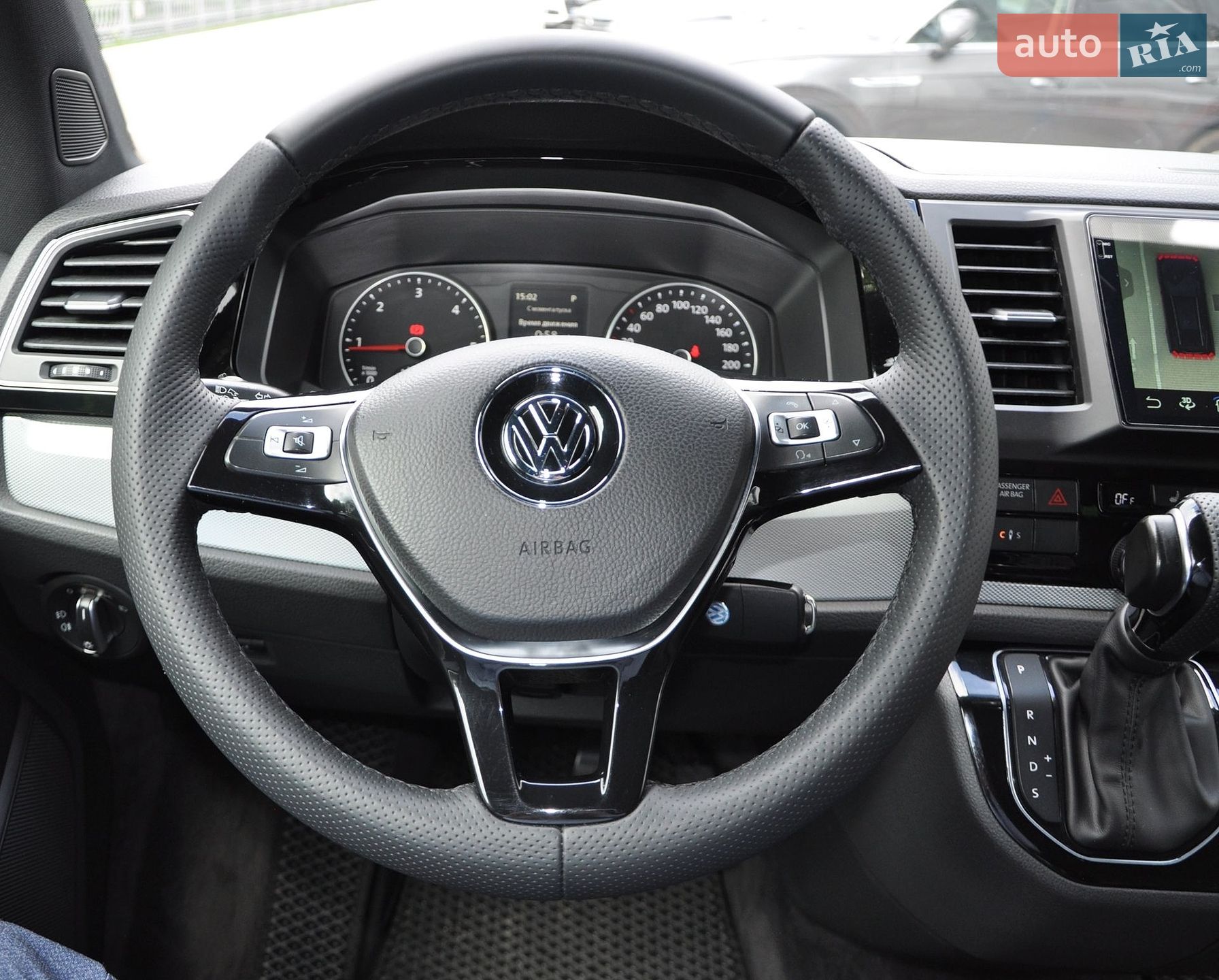 Volkswagen Multivan 2015 VIN WV2ZZZ7HZGH006930 фото оголошення 33 з 41