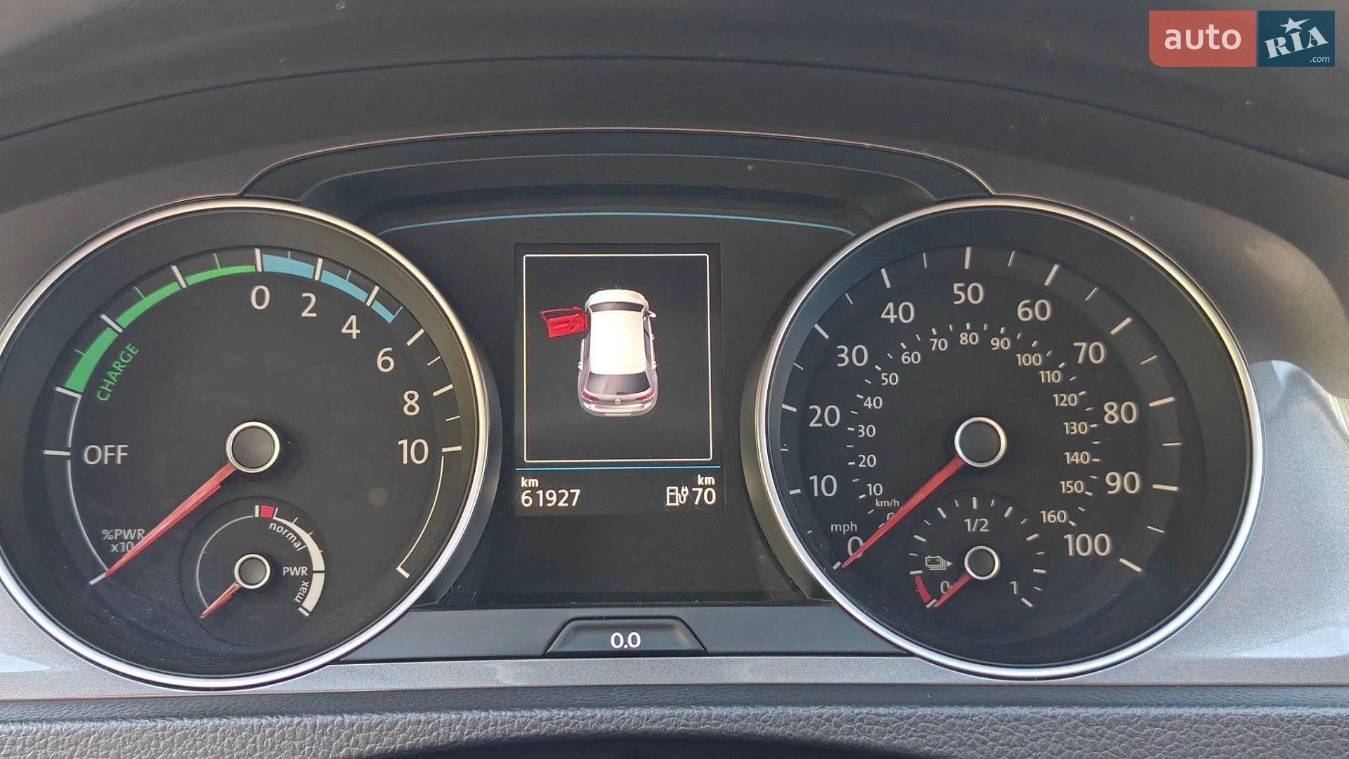 Volkswagen e-Golf 2016 VIN WVWKP7AU0GW917140 фото оголошення 8 з 19