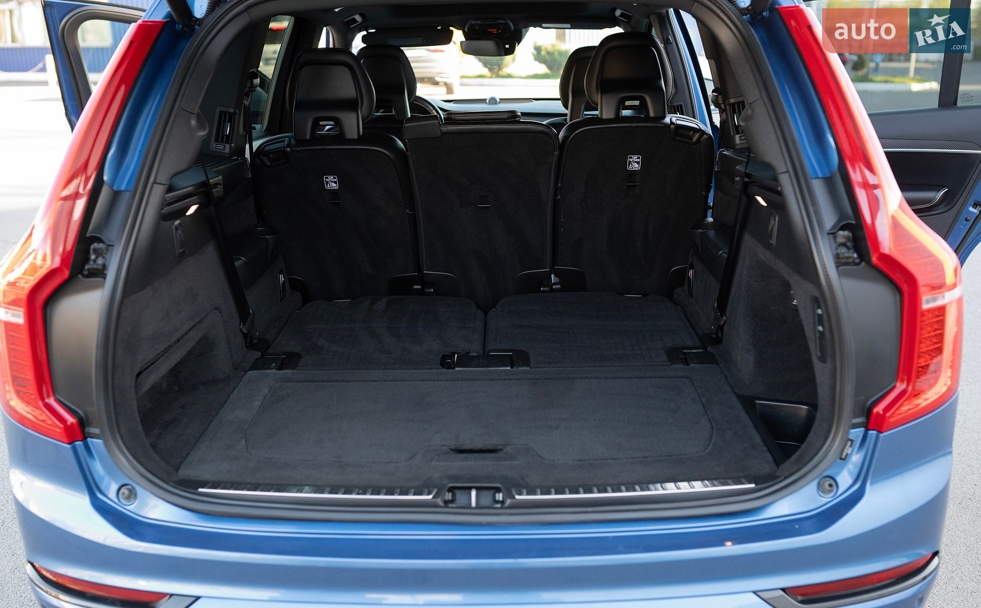 Volvo XC90 2017 VIN YV4A22PM9J1197360 фото оголошення 19 з 36