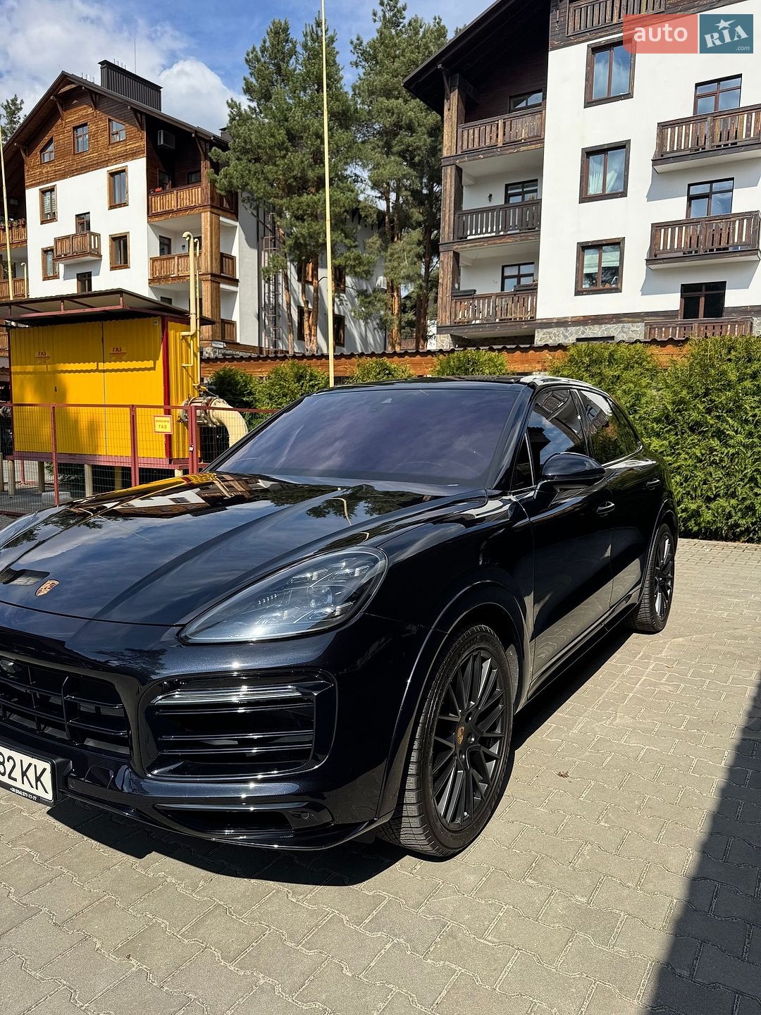 Porsche Cayenne 2021 VIN WP1ZZZ9YZNDA32607 фото оголошення 2 з 28