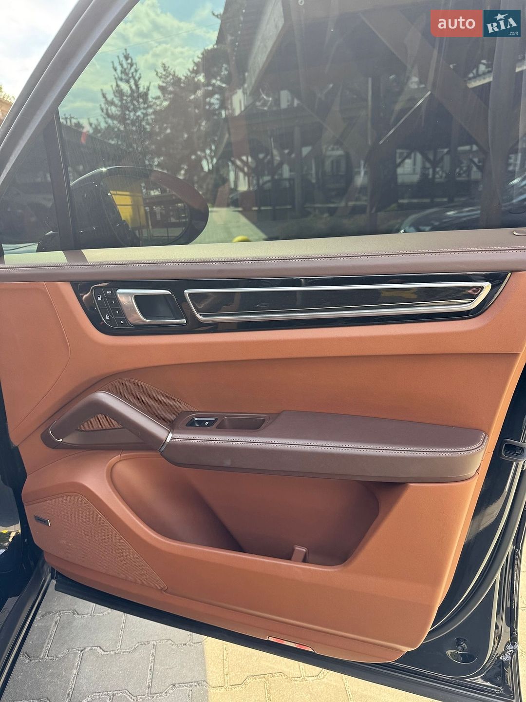 Porsche Cayenne 2021 VIN WP1ZZZ9YZNDA32607 фото оголошення 16 з 28