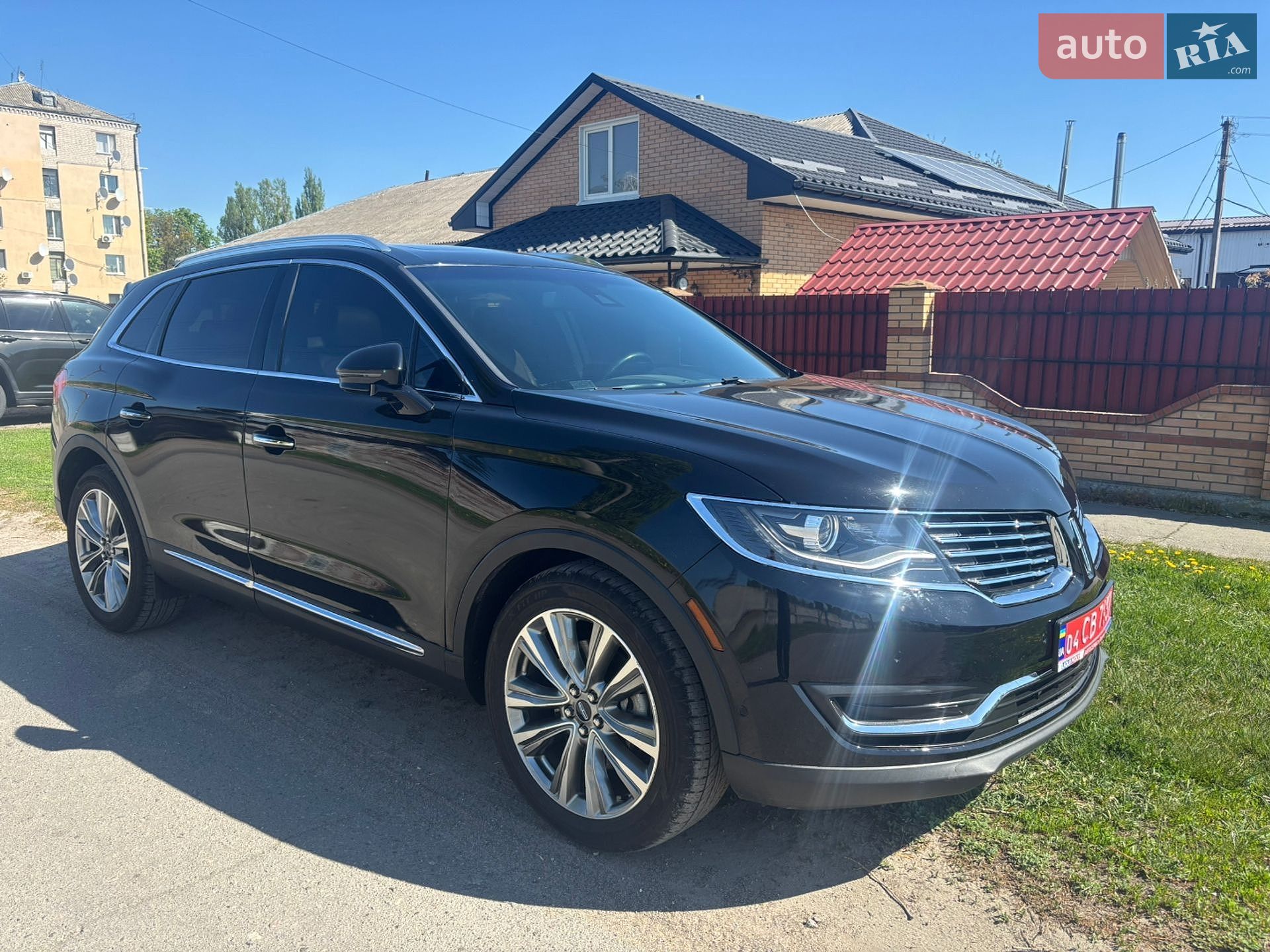 Lincoln MKX 2018 VIN 2LMPJ8LP2JBL48031 фото оголошення 4 з 28