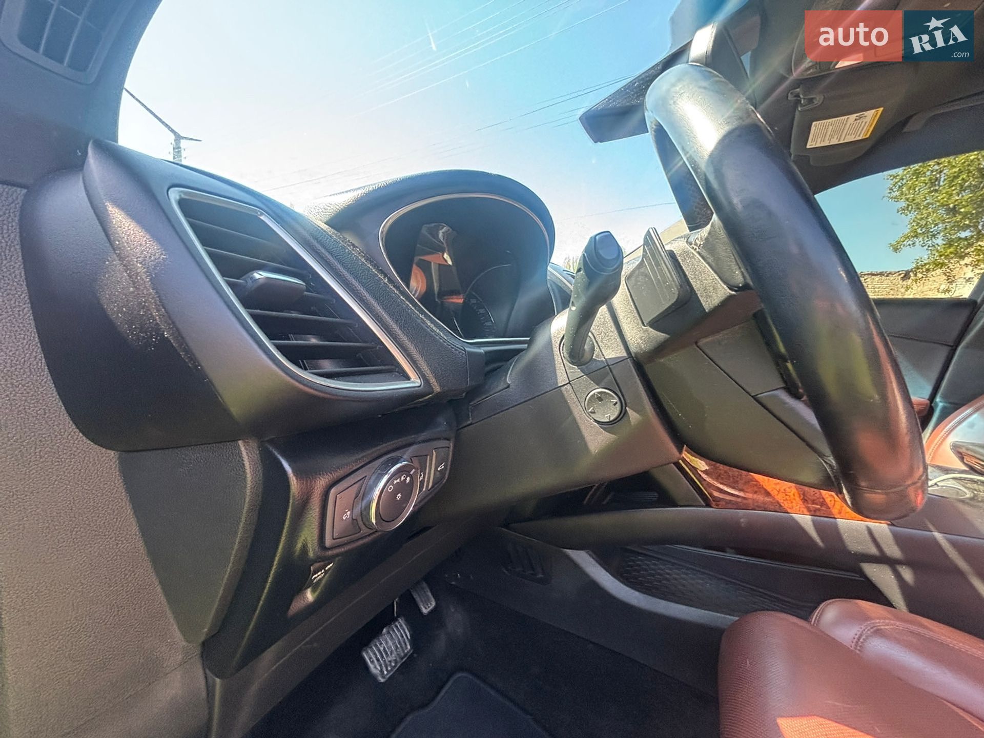 Lincoln MKX 2018 VIN 2LMPJ8LP2JBL48031 фото оголошення 24 з 28