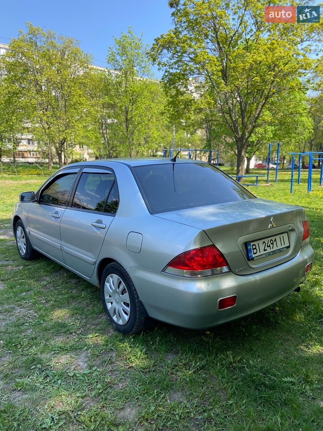 Mitsubishi Lancer 2009 VIN JMBSRCS3A9U000436 фото оголошення 3 з 15