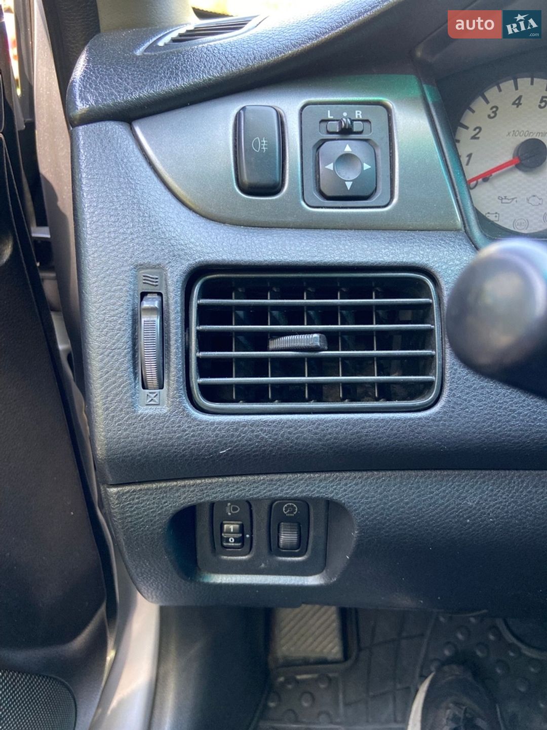 Mitsubishi Lancer 2009 VIN JMBSRCS3A9U000436 фото оголошення 11 з 15