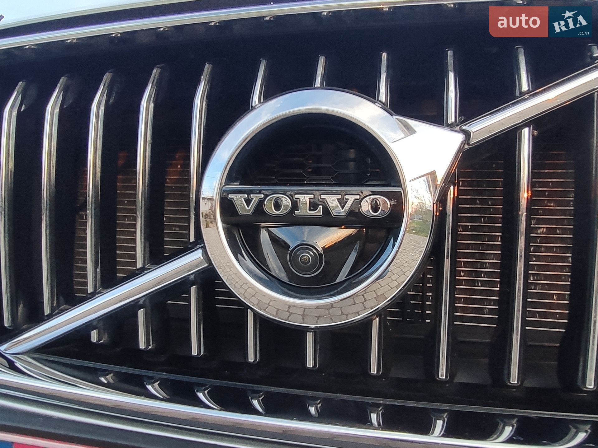 Volvo XC60 2021 VIN YV4102RL4M1876001 фото оголошення 6 з 67