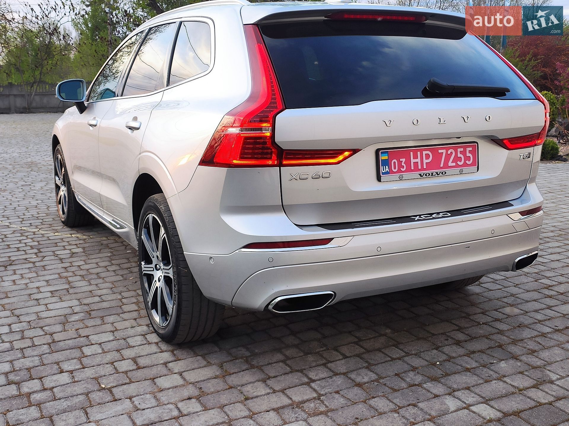 Volvo XC60 2021 VIN YV4102RL4M1876001 фото оголошення 10 з 67