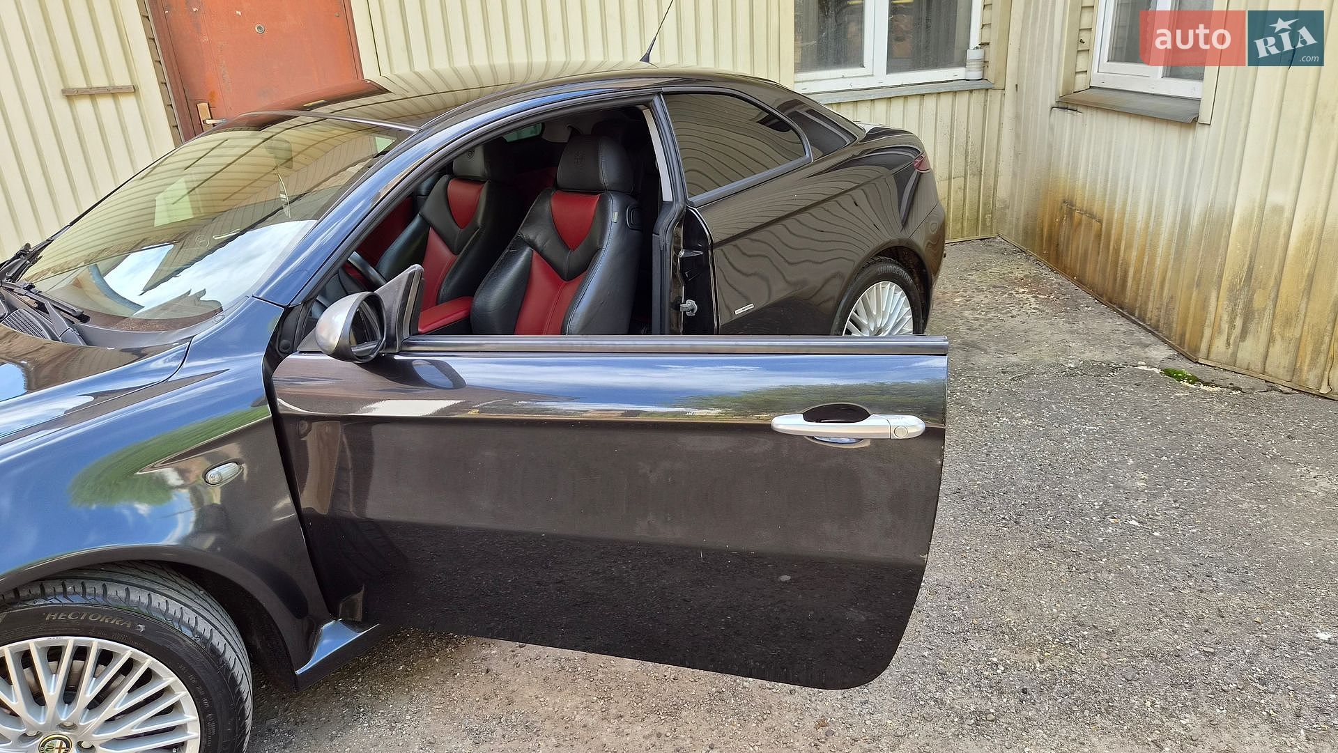 Alfa Romeo GT 2007 VIN ZAR93700005248640 фото оголошення 3 з 32