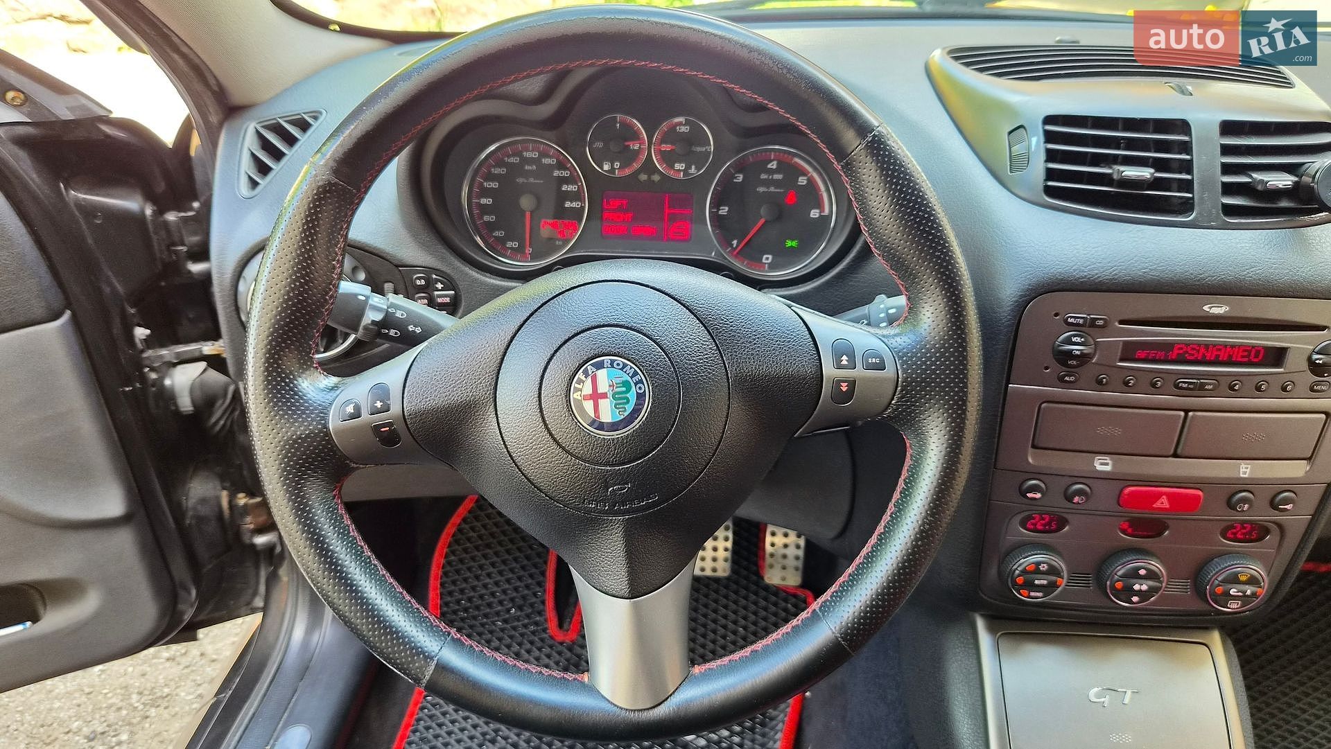 Alfa Romeo GT 2007 VIN ZAR93700005248640 фото оголошення 18 з 32