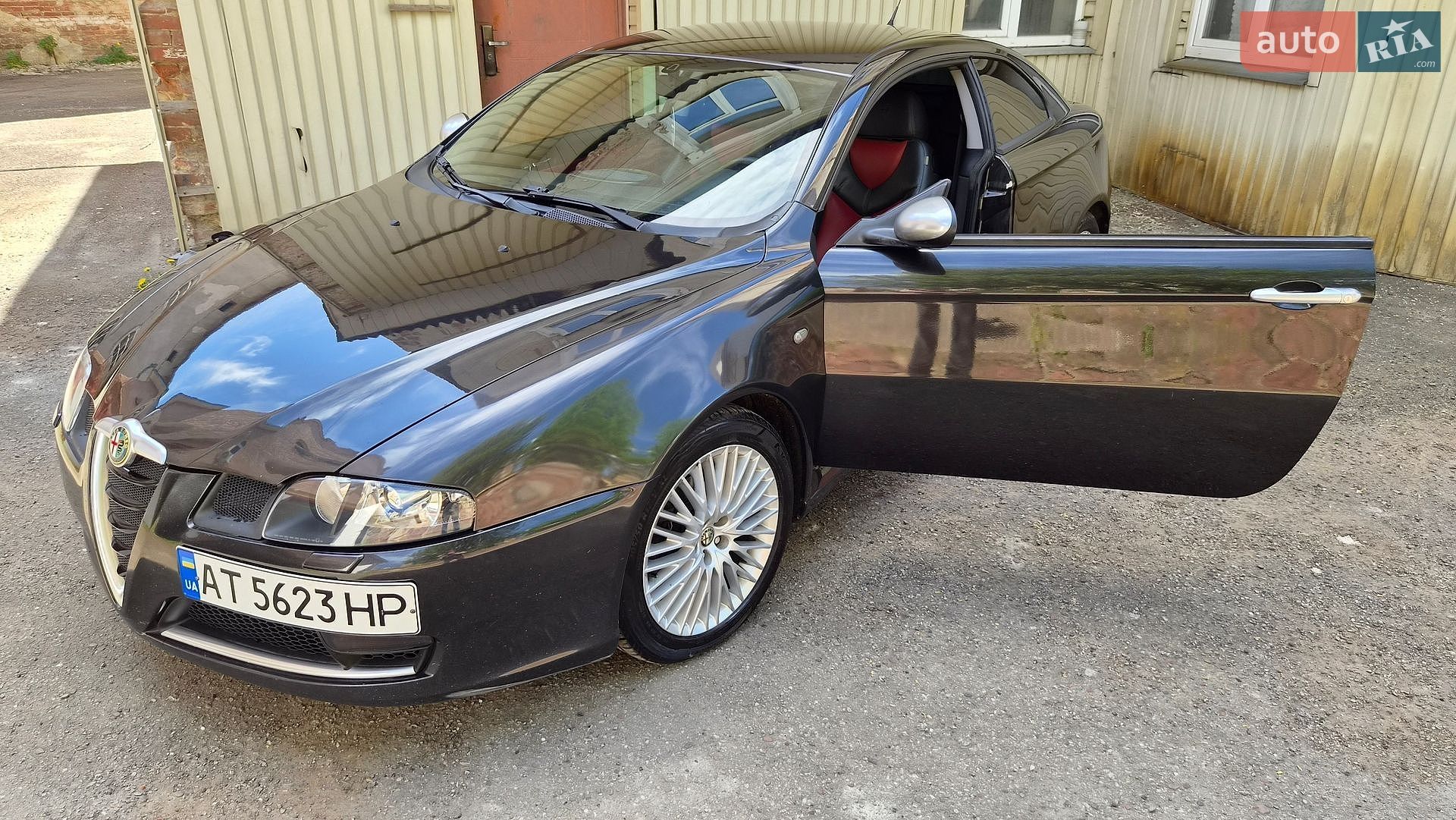 Alfa Romeo GT 2007 VIN ZAR93700005248640 фото оголошення 31 з 32
