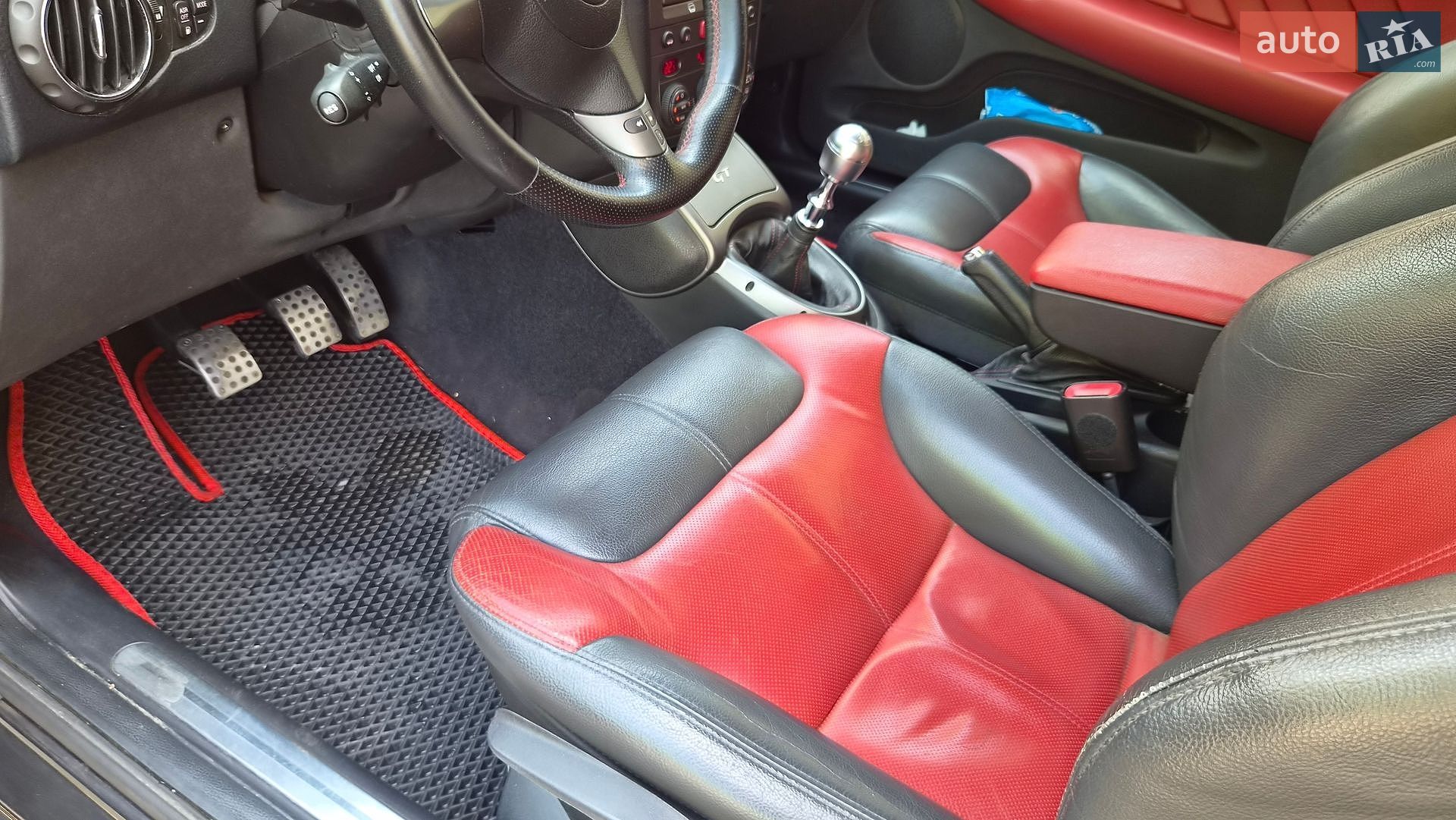 Alfa Romeo GT 2007 VIN ZAR93700005248640 фото оголошення 32 з 32