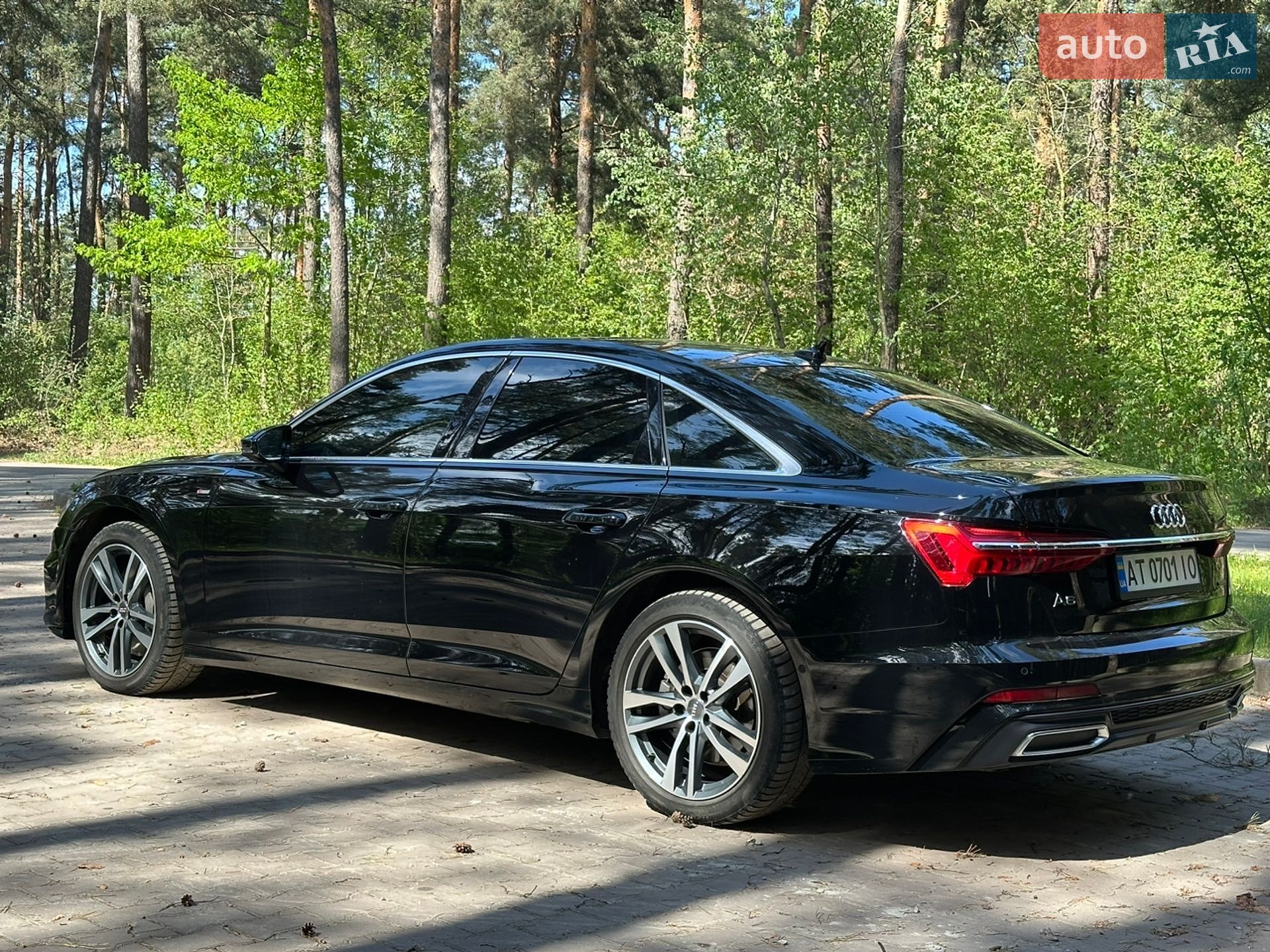 Audi A6 2018 VIN WAUL2AF24KN056273 фото оголошення 6 з 36