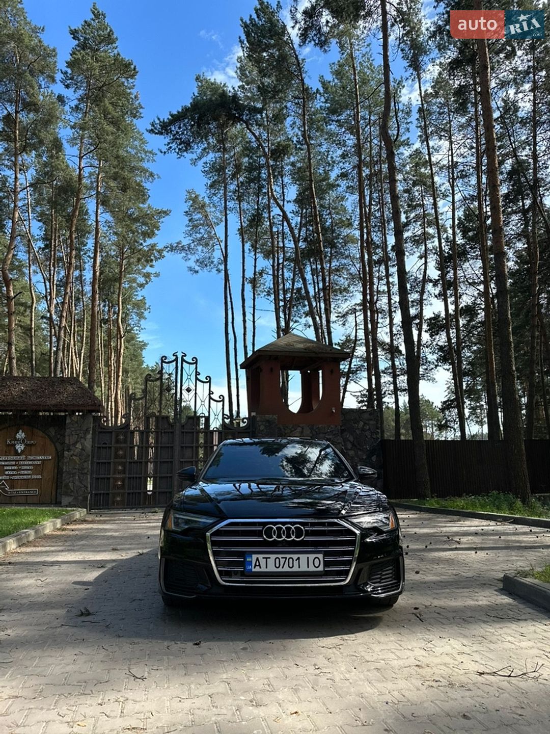 Audi A6 2018 VIN WAUL2AF24KN056273 фото оголошення 11 з 36