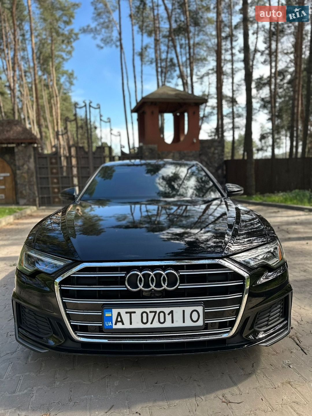 Audi A6 2018 VIN WAUL2AF24KN056273 фото оголошення 12 з 36
