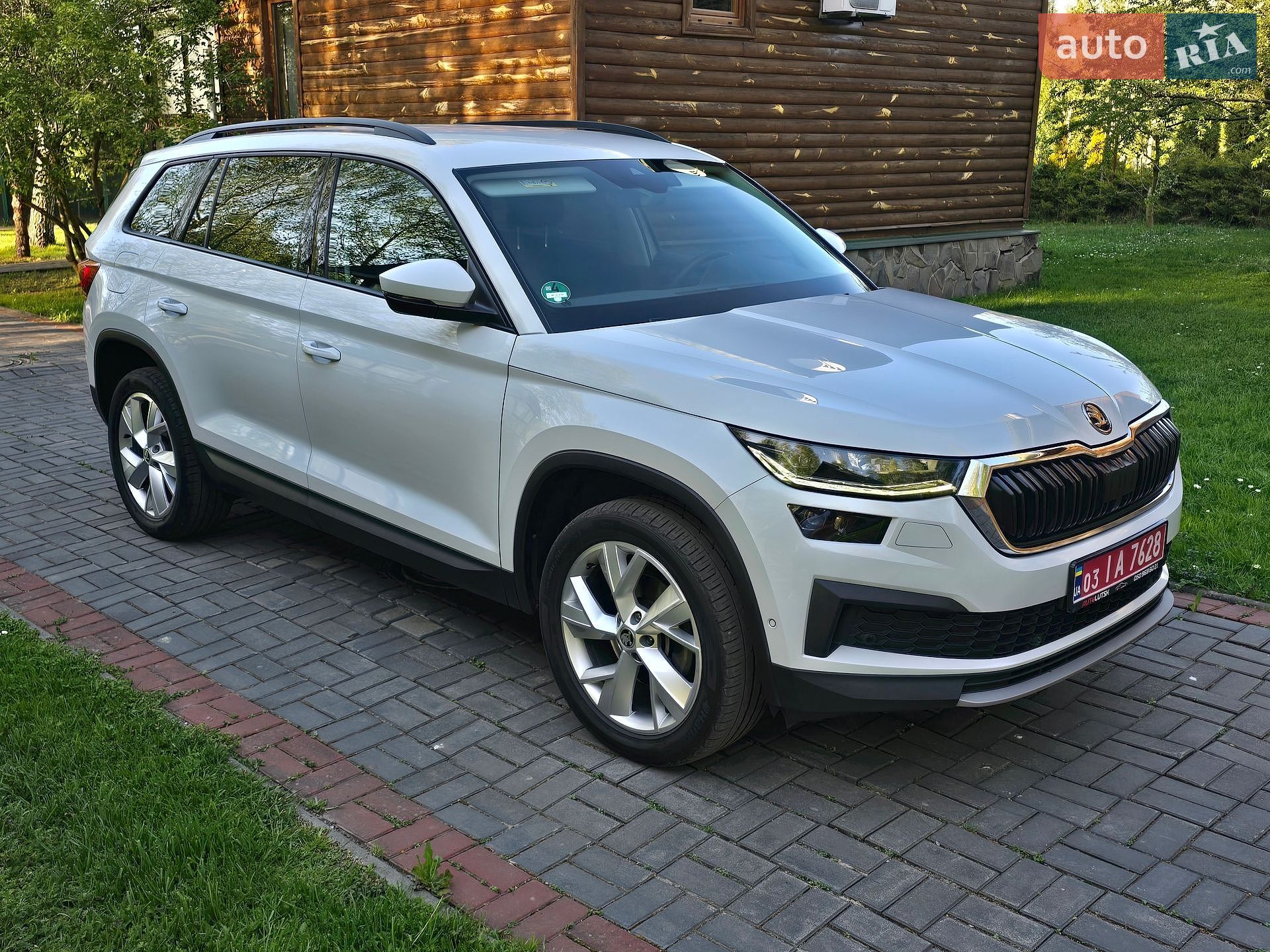 Skoda Kodiaq 2022 VIN TMBJJ7NS3P8019173 фото оголошення 2 з 115