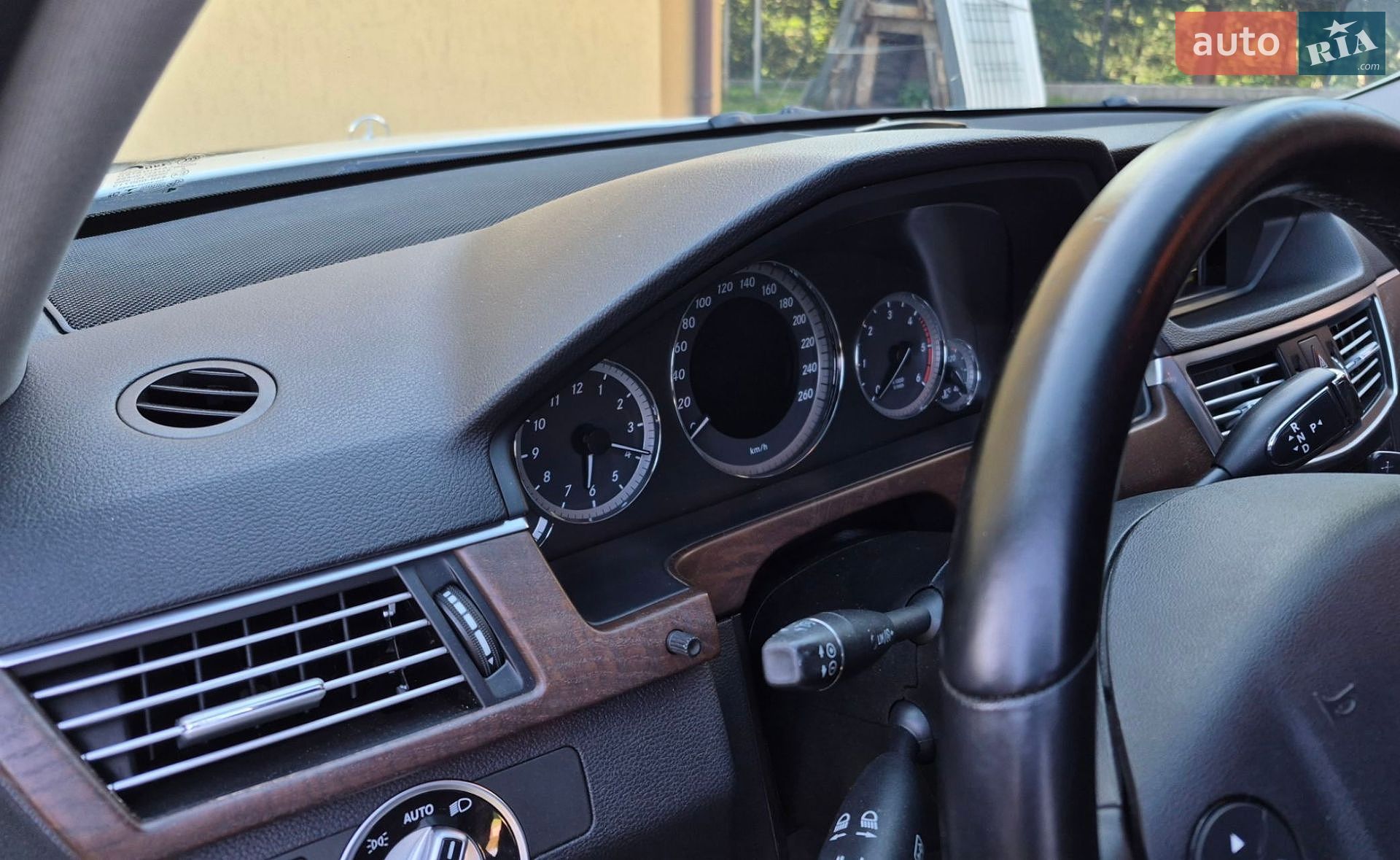 Mercedes-Benz E-Class 2012 VIN WDD2120821A626817 фото оголошення 3 з 61