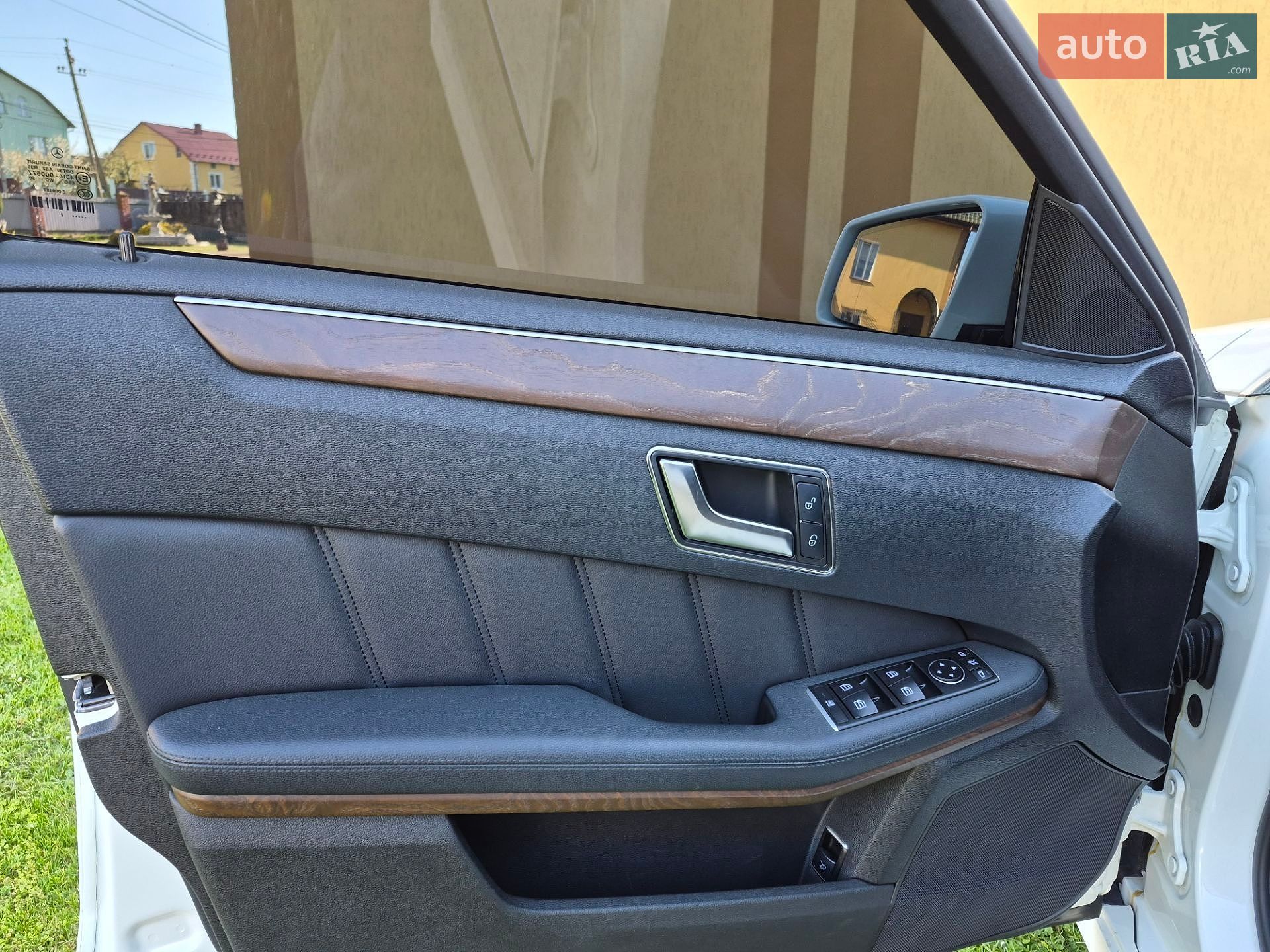 Mercedes-Benz E-Class 2012 VIN WDD2120821A626817 фото оголошення 8 з 61