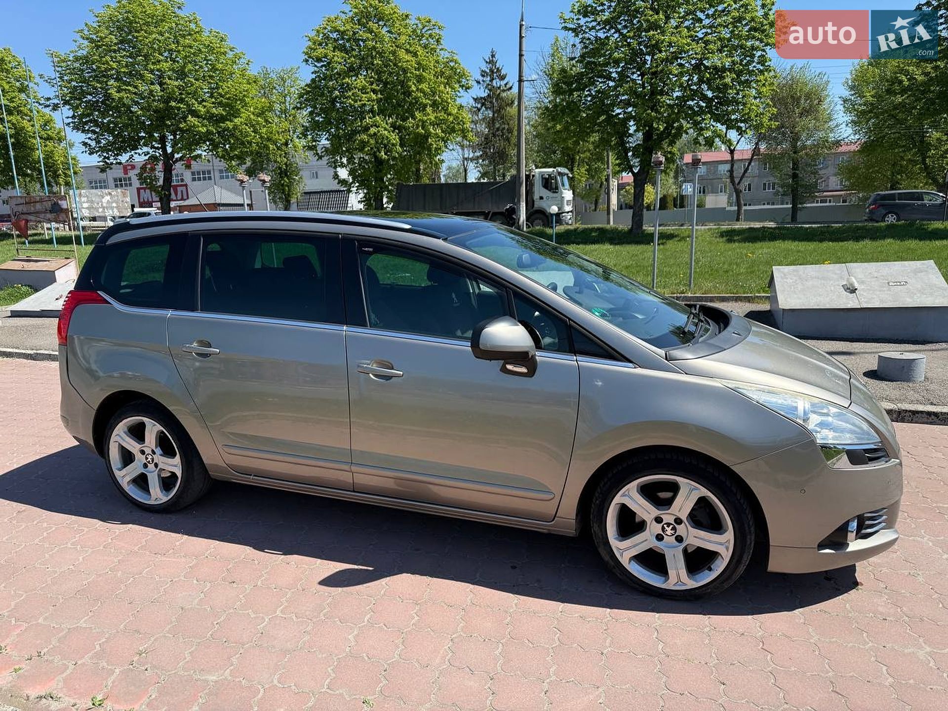 Peugeot 5008 2011 VIN VF30A9HR8BS243087 фото оголошення 6 з 17