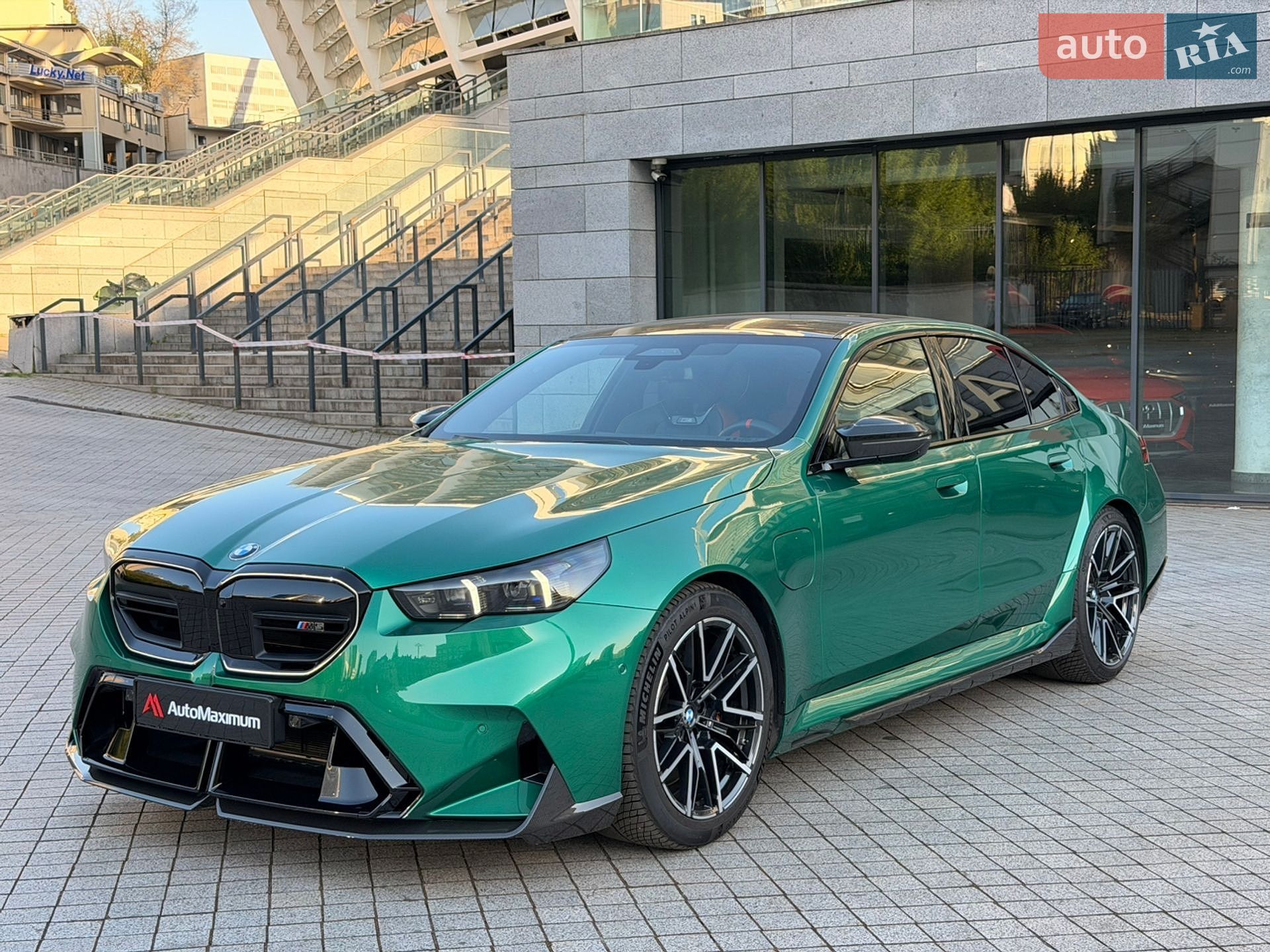 BMW M5 2024 VIN WBS81FK050CT94330 фото оголошення 3 з 47