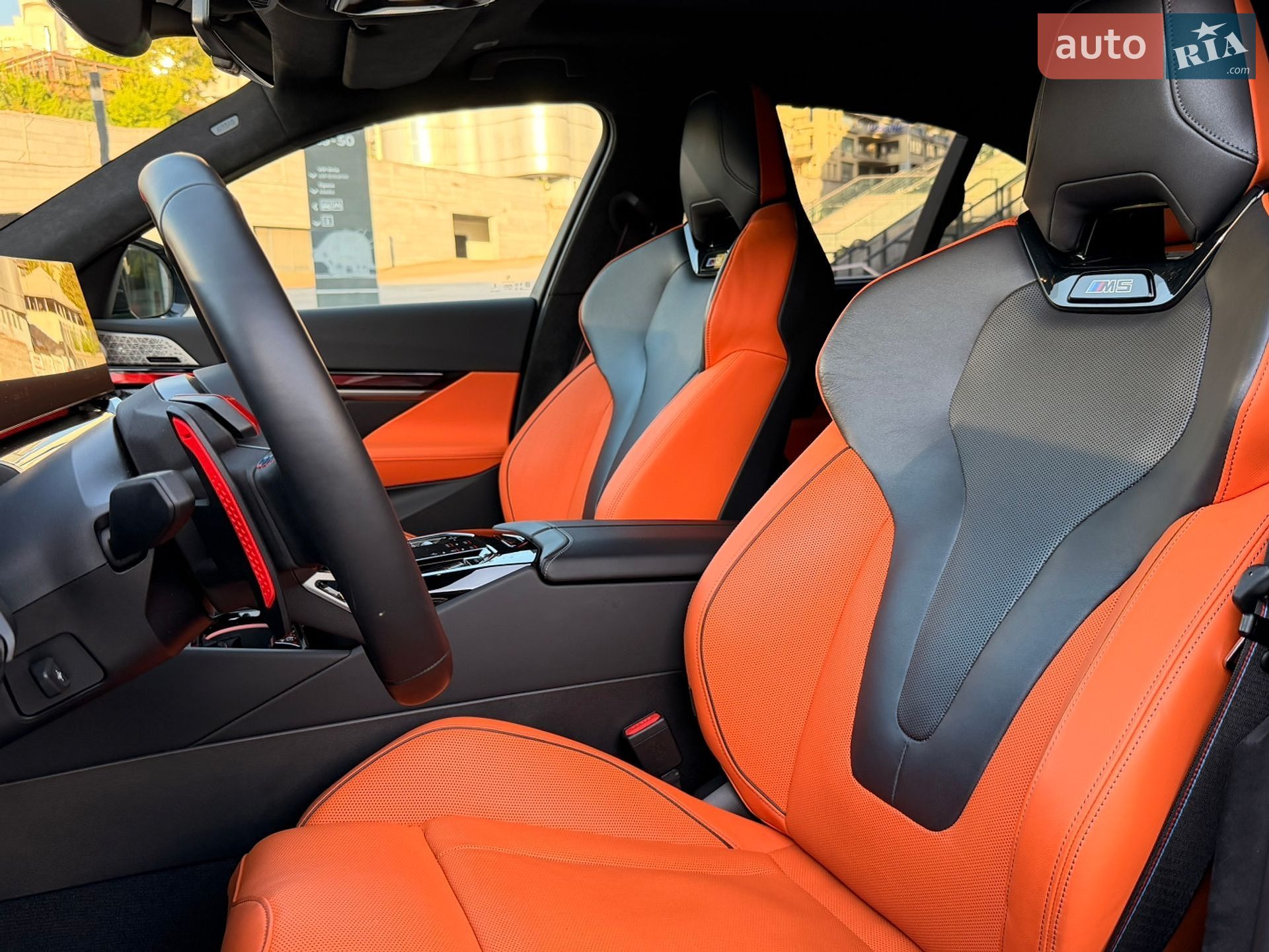BMW M5 2024 VIN WBS81FK050CT94330 фото оголошення 26 з 47