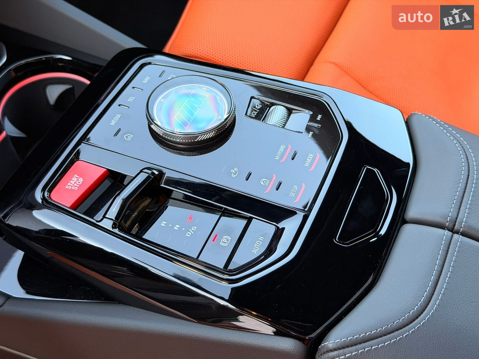 BMW M5 2024 VIN WBS81FK050CT94330 фото оголошення 29 з 47