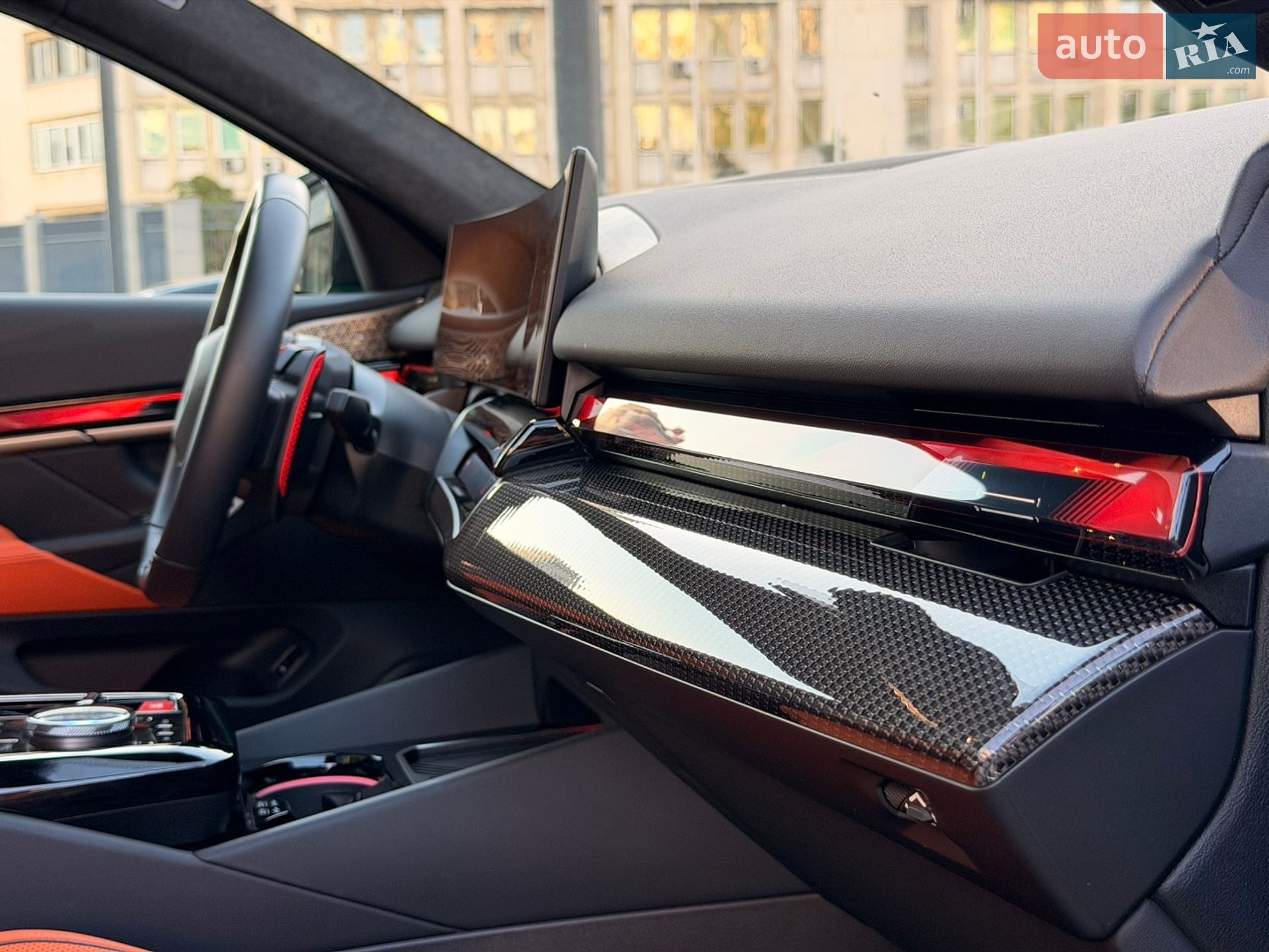 BMW M5 2024 VIN WBS81FK050CT94330 фото оголошення 47 з 47