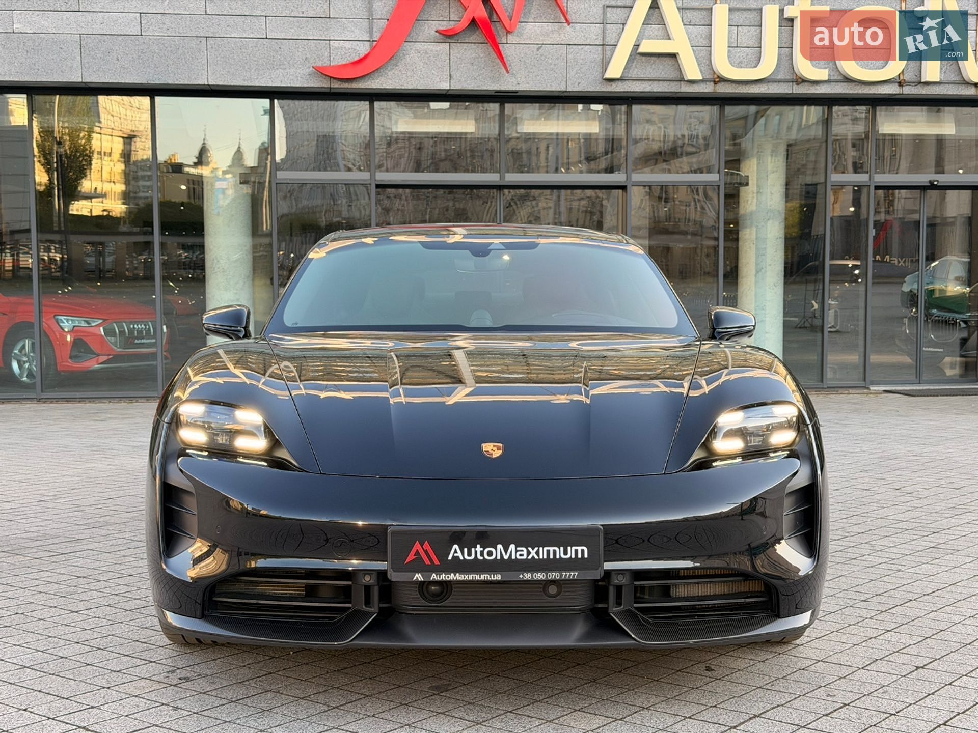 Porsche Taycan 2021 VIN WP0ZZZY1ZMSA58078 фото оголошення 2 з 36