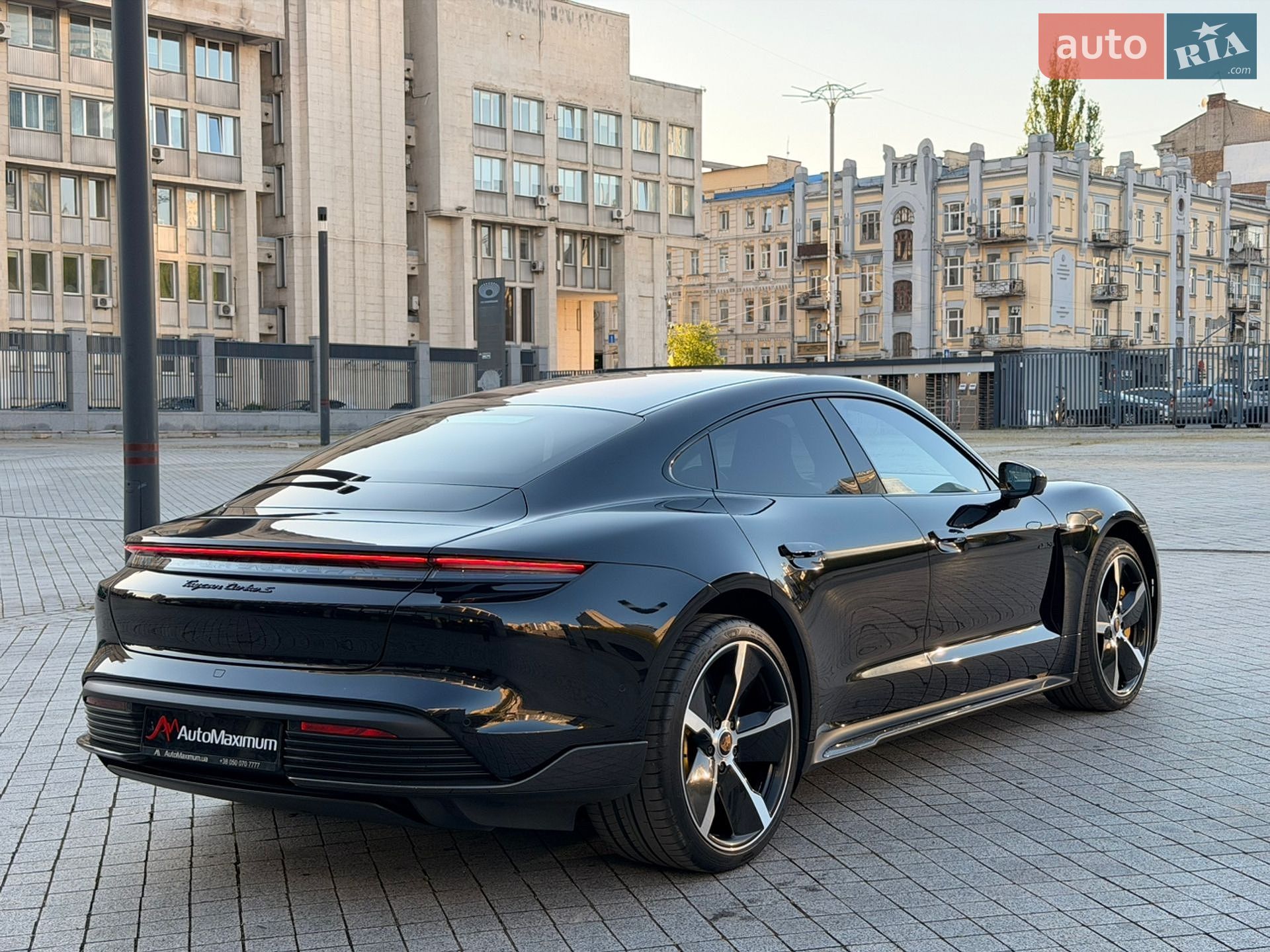 Porsche Taycan 2021 VIN WP0ZZZY1ZMSA58078 фото оголошення 5 з 36