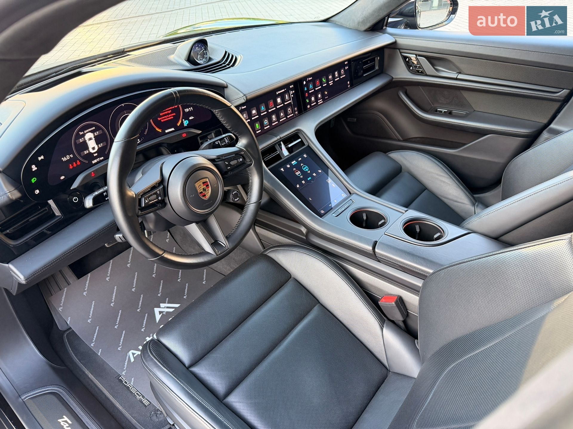 Porsche Taycan 2021 VIN WP0ZZZY1ZMSA58078 фото оголошення 11 з 36