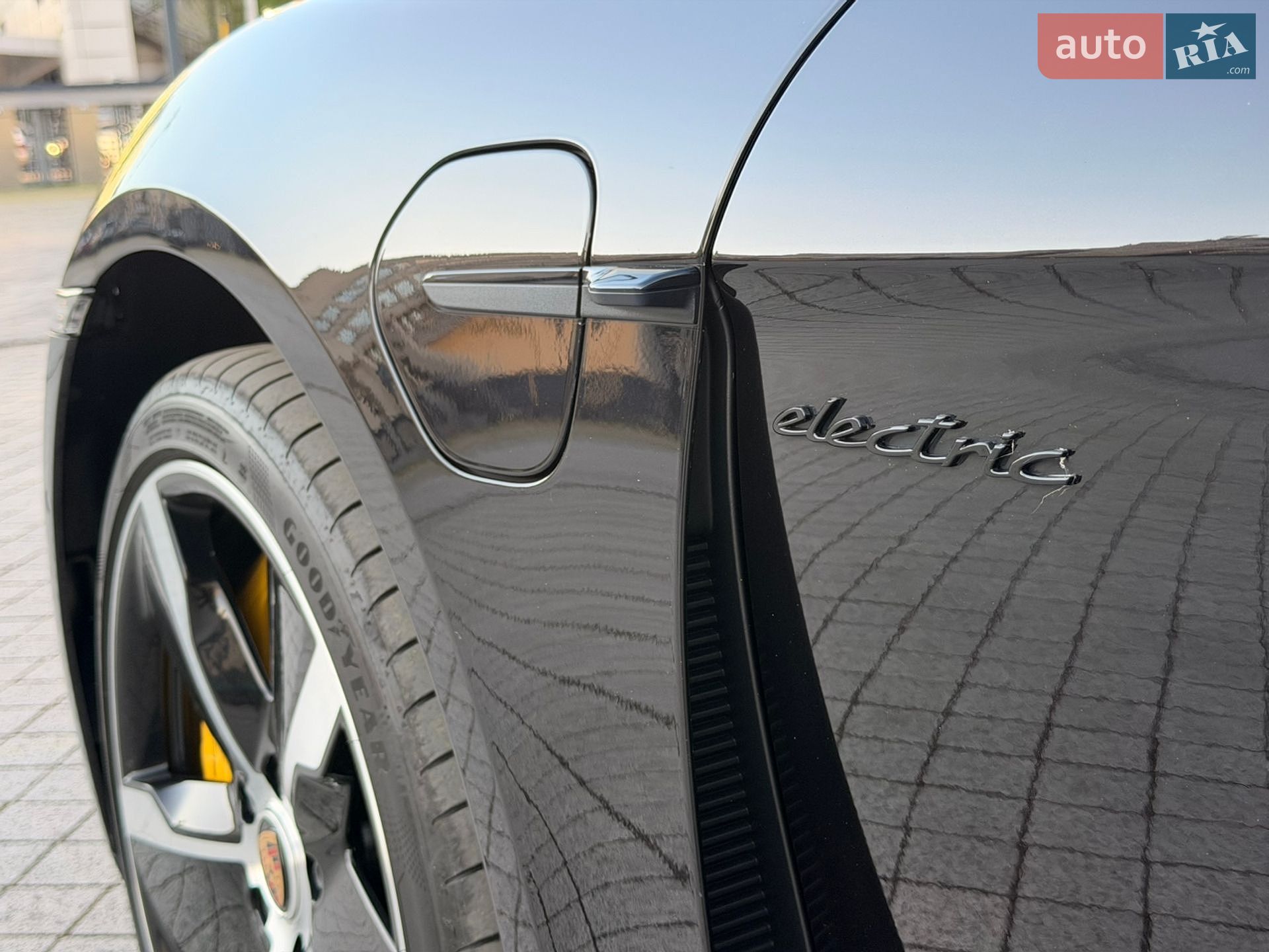 Porsche Taycan 2021 VIN WP0ZZZY1ZMSA58078 фото оголошення 15 з 36