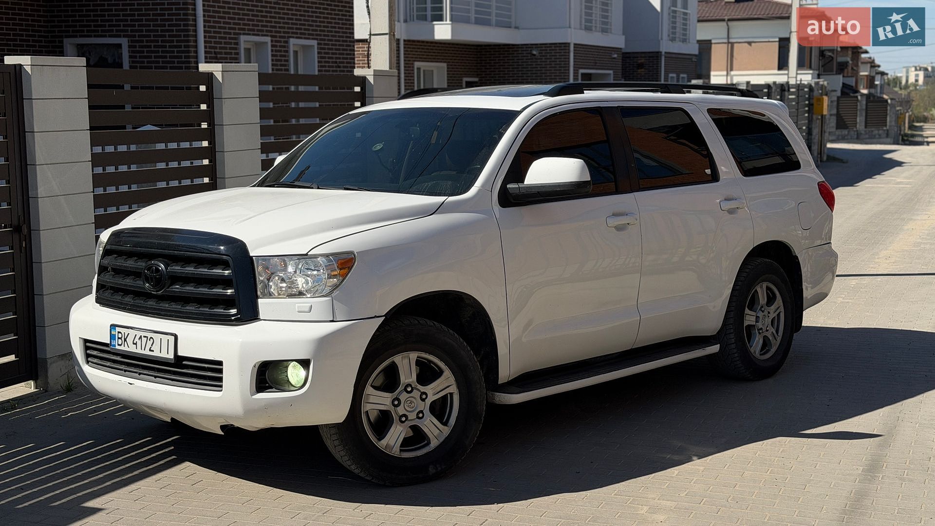 Toyota Sequoia 2013 VIN 5TDBW5G14ES093211 фото оголошення 3 з 18