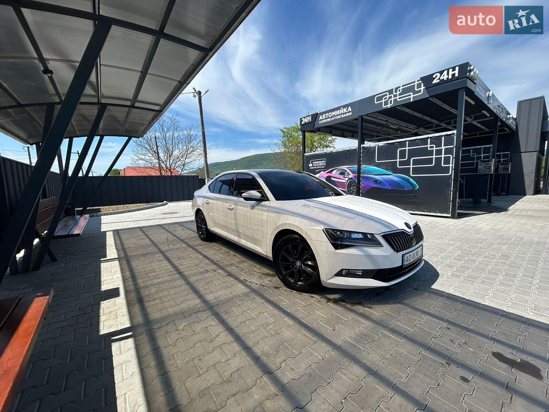 Skoda Superb 2018 VIN TMBAH7NP8K7024603 фото оголошення 9 з 17