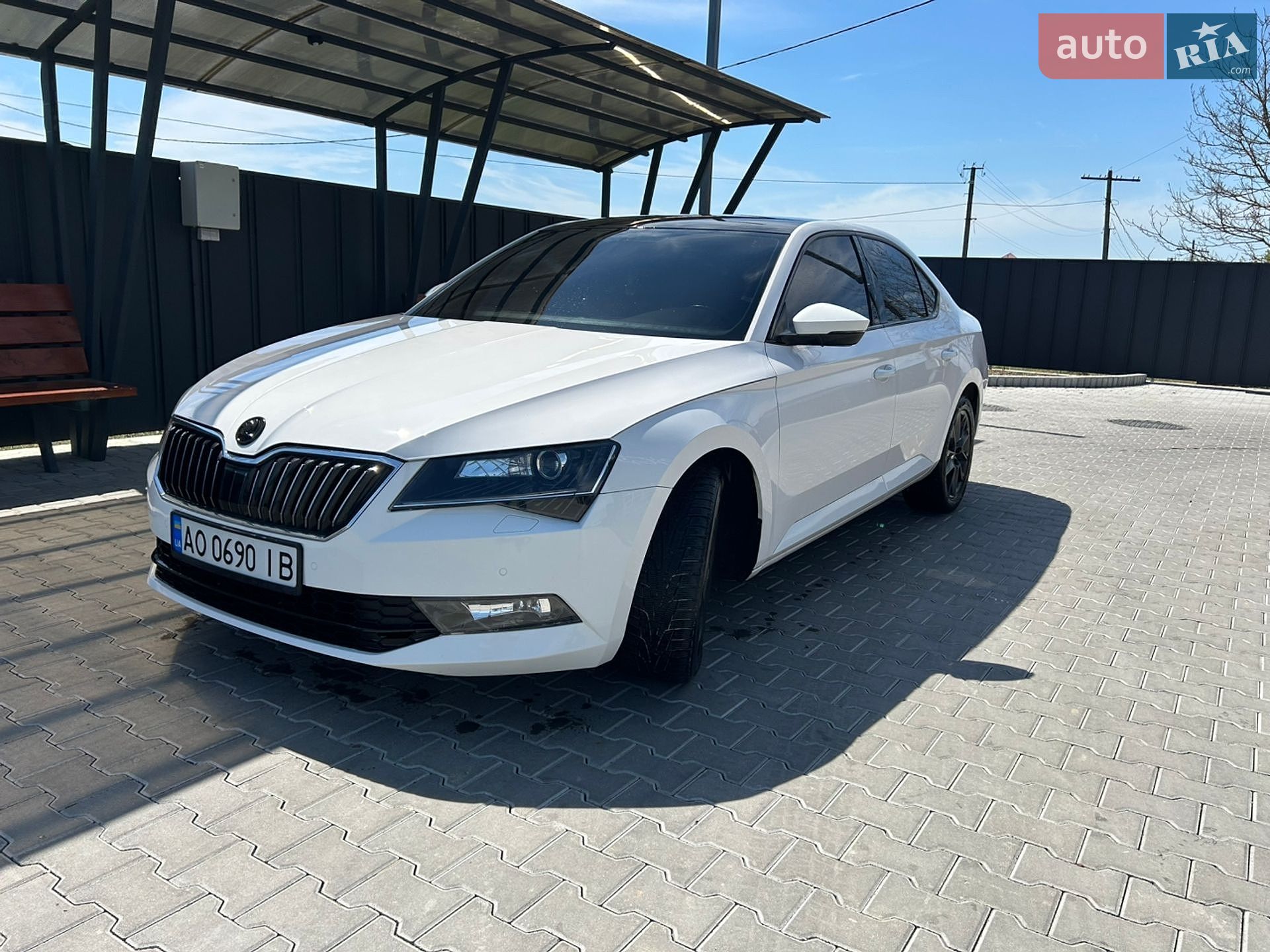 Skoda Superb 2018 VIN TMBAH7NP8K7024603 фото оголошення 12 з 17