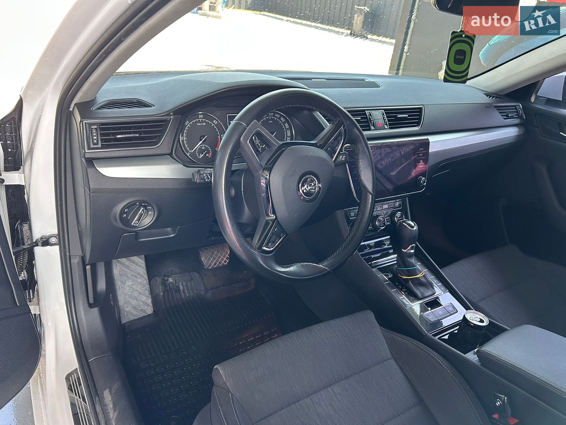Skoda Superb 2018 VIN TMBAH7NP8K7024603 фото оголошення 17 з 17