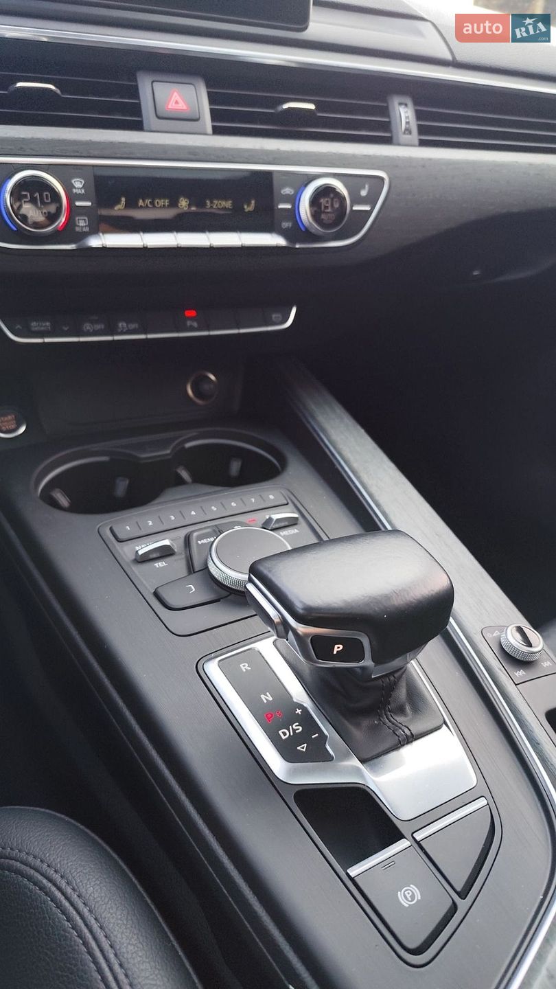 Audi A4 2017 VIN WAUGNAF4XHN015620 фото оголошення 17 з 28