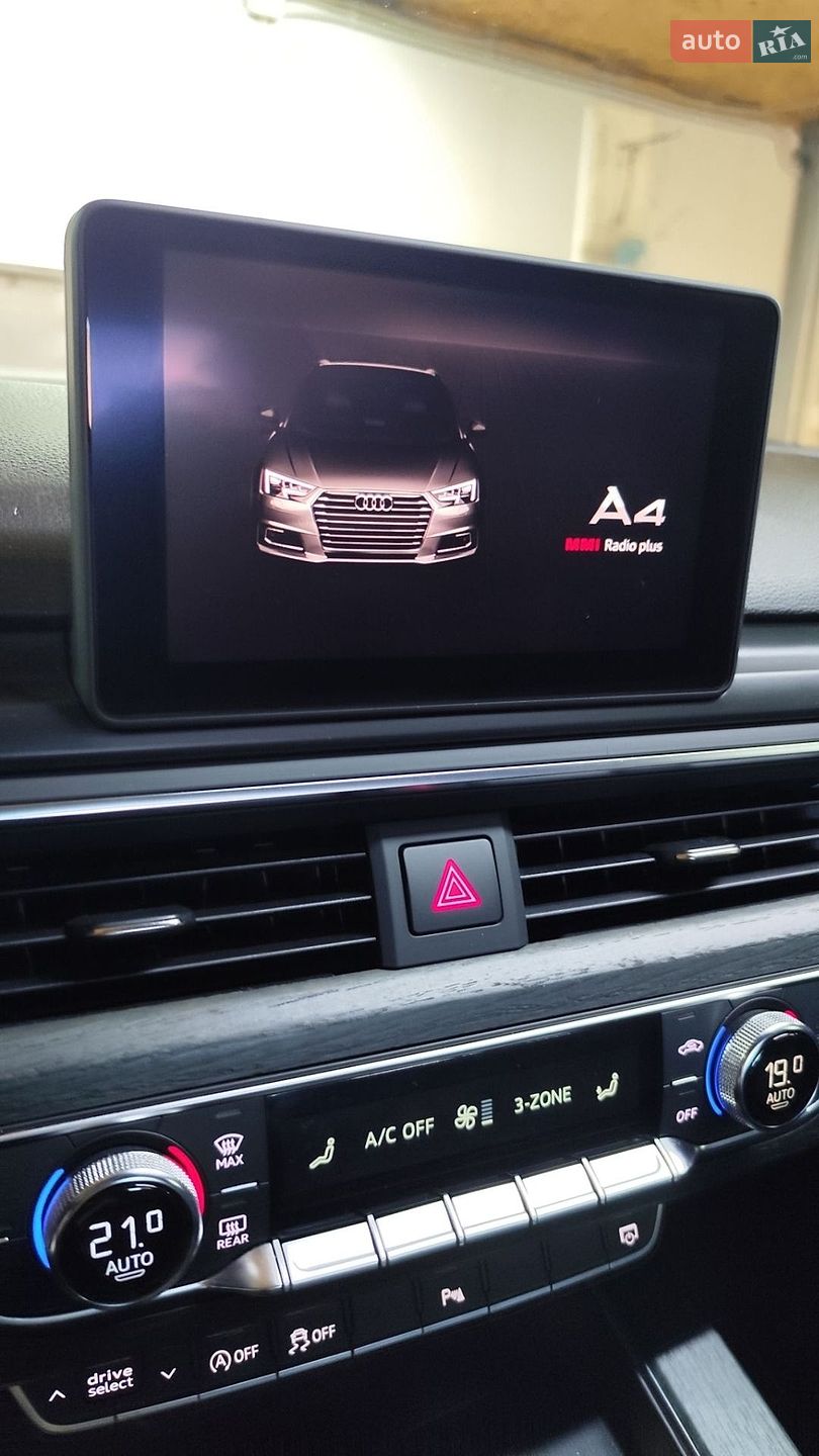 Audi A4 2017 VIN WAUGNAF4XHN015620 фото оголошення 21 з 28