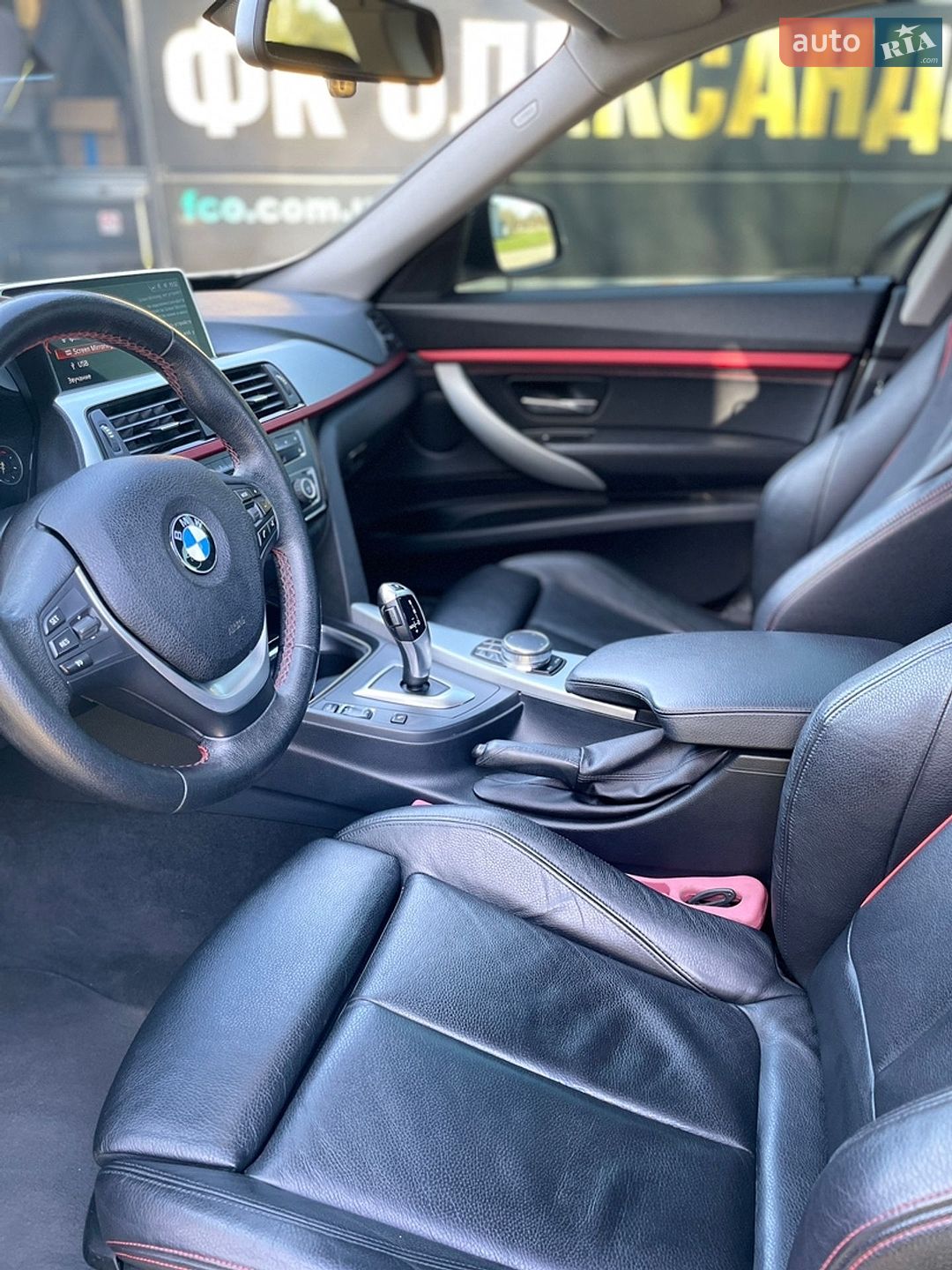 BMW 3 Series GT 2013 VIN WBA3X51060D158868 фото оголошення 12 з 38