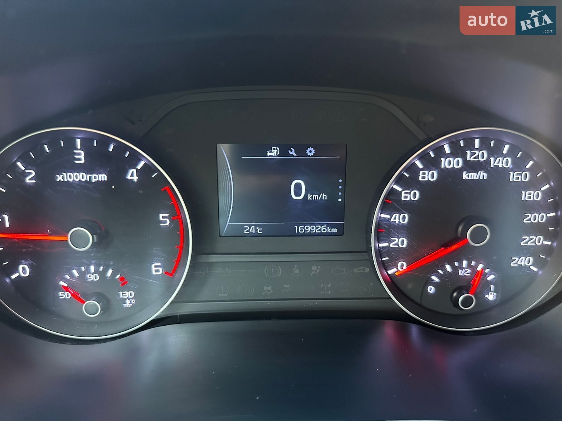 Kia Sportage 2018 VIN U5YPG815AJL492652 фото оголошення 11 з 15