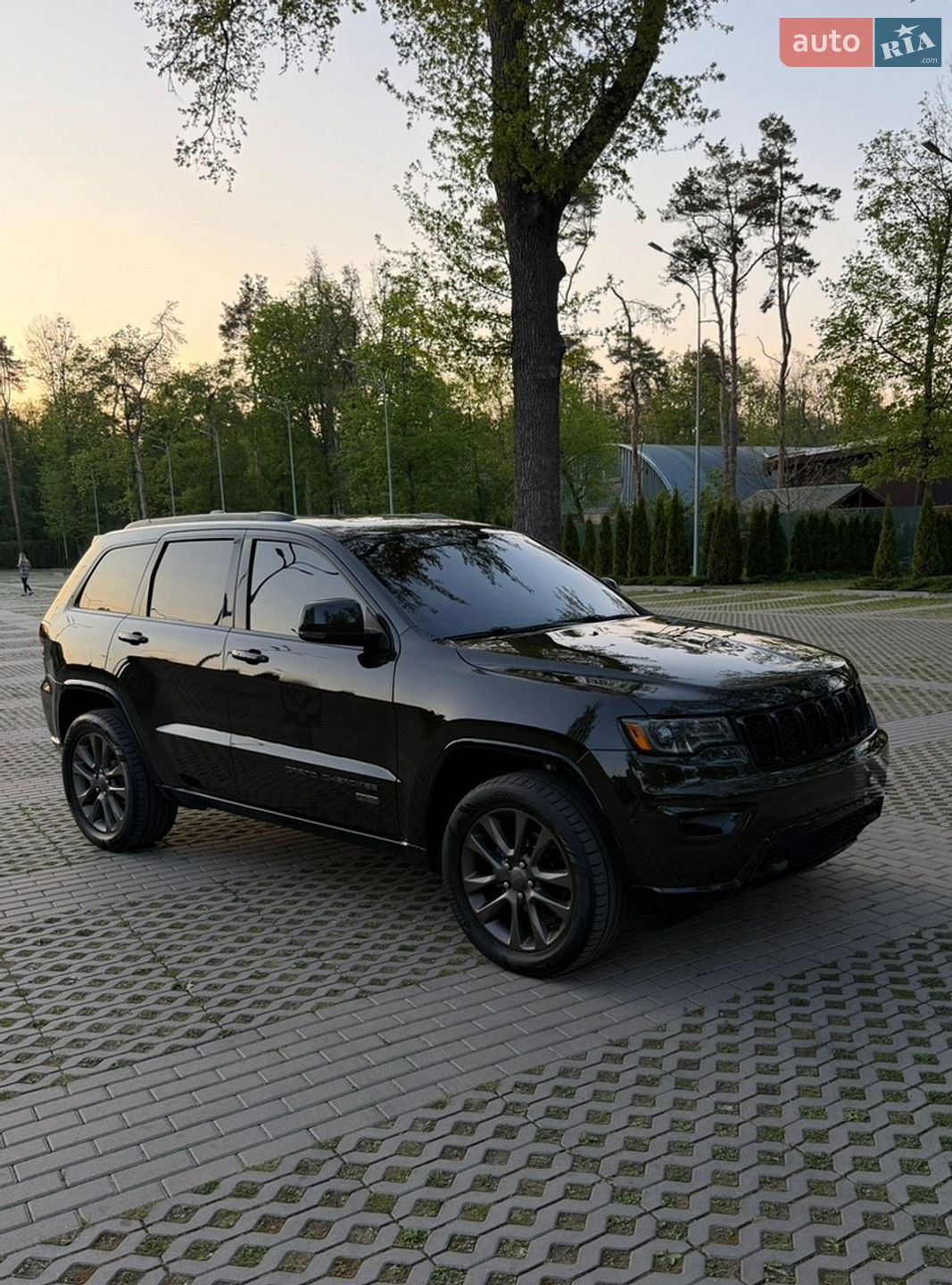 Jeep Grand Cherokee 2016 VIN 1C4RJFBG2GC431823 фото оголошення 15 з 35