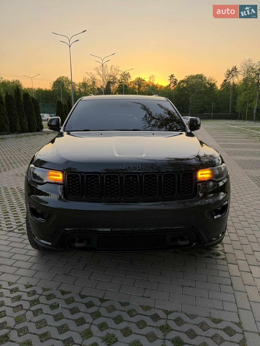 Jeep Grand Cherokee 2016 VIN 1C4RJFBG2GC431823 фото оголошення 16 з 35