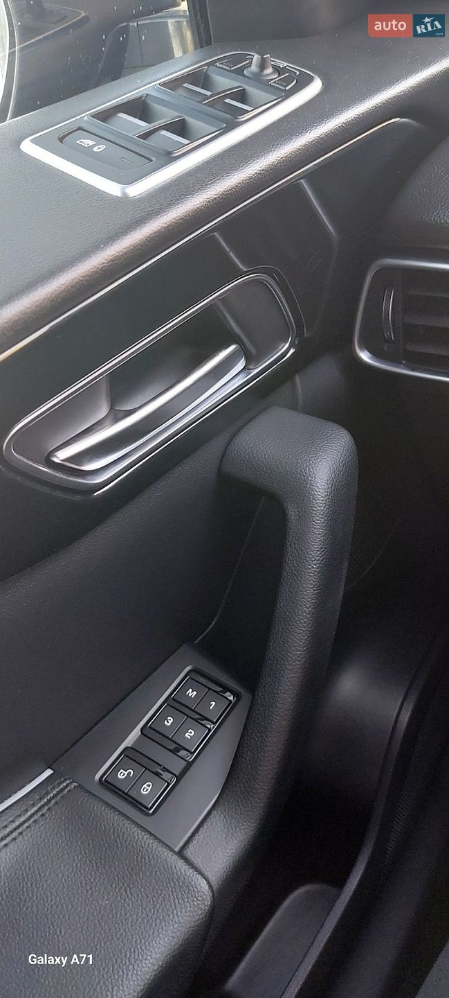 Jaguar F-Pace 2018 VIN SADCJ2FN4JA296200 фото оголошення 21 з 24
