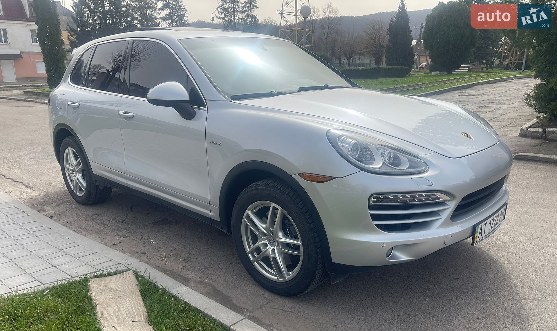 Porsche Cayenne 2013 VIN WP1AF2A22ELA41345 фото оголошення 3 з 28