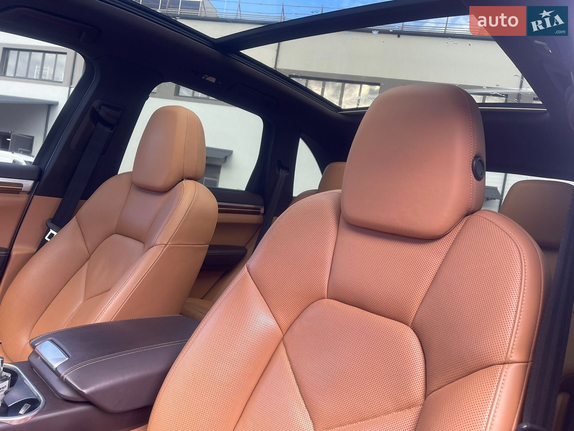 Porsche Cayenne 2013 VIN WP1AF2A22ELA41345 фото оголошення 23 з 28