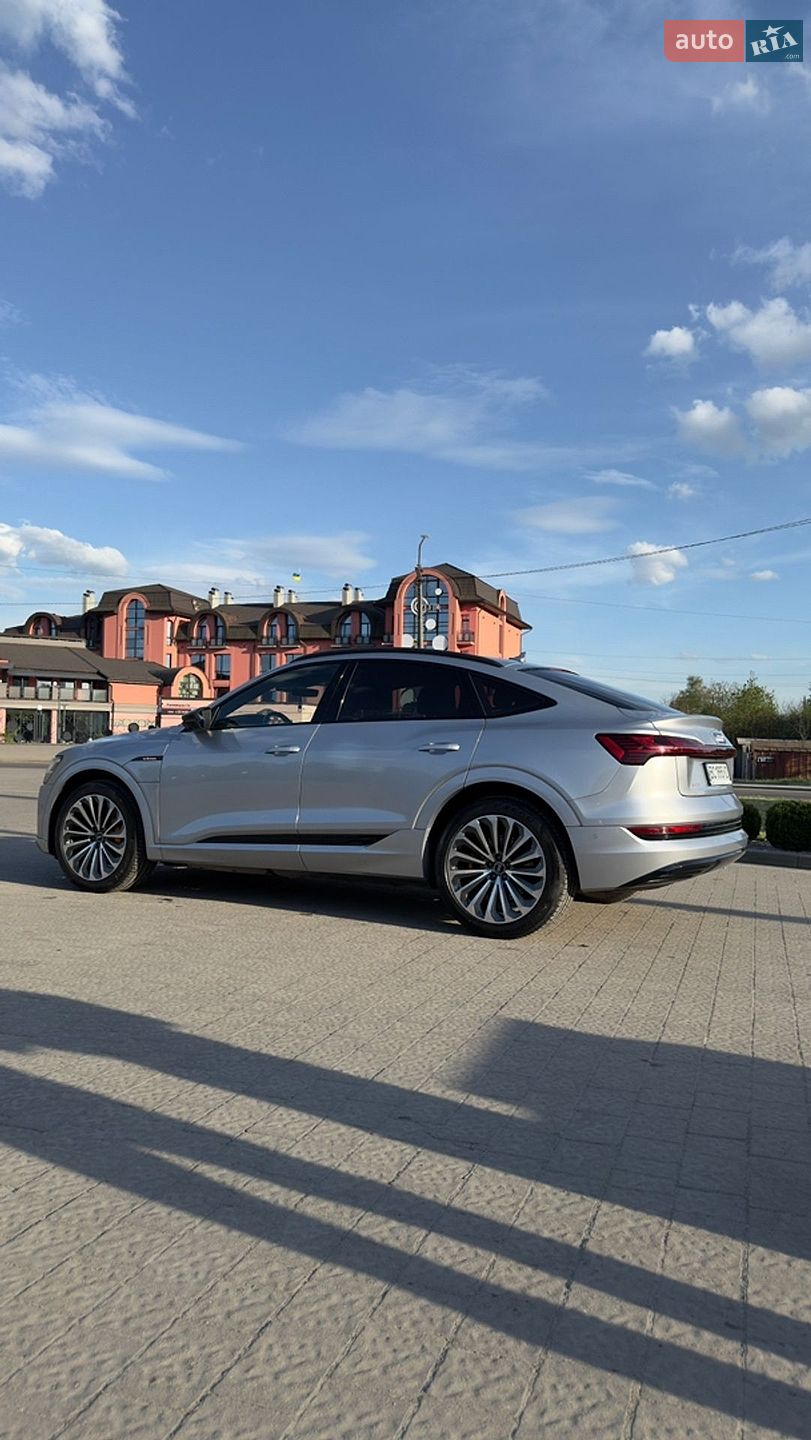 Audi e-tron Sportback 2021 VIN WAUZZZGE1MB036046 фото оголошення 22 з 43