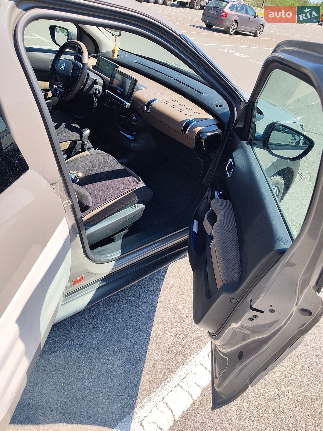 Citroen C4 Cactus 2015 VIN VF70PHNZBFE517593 фото оголошення 3 з 11