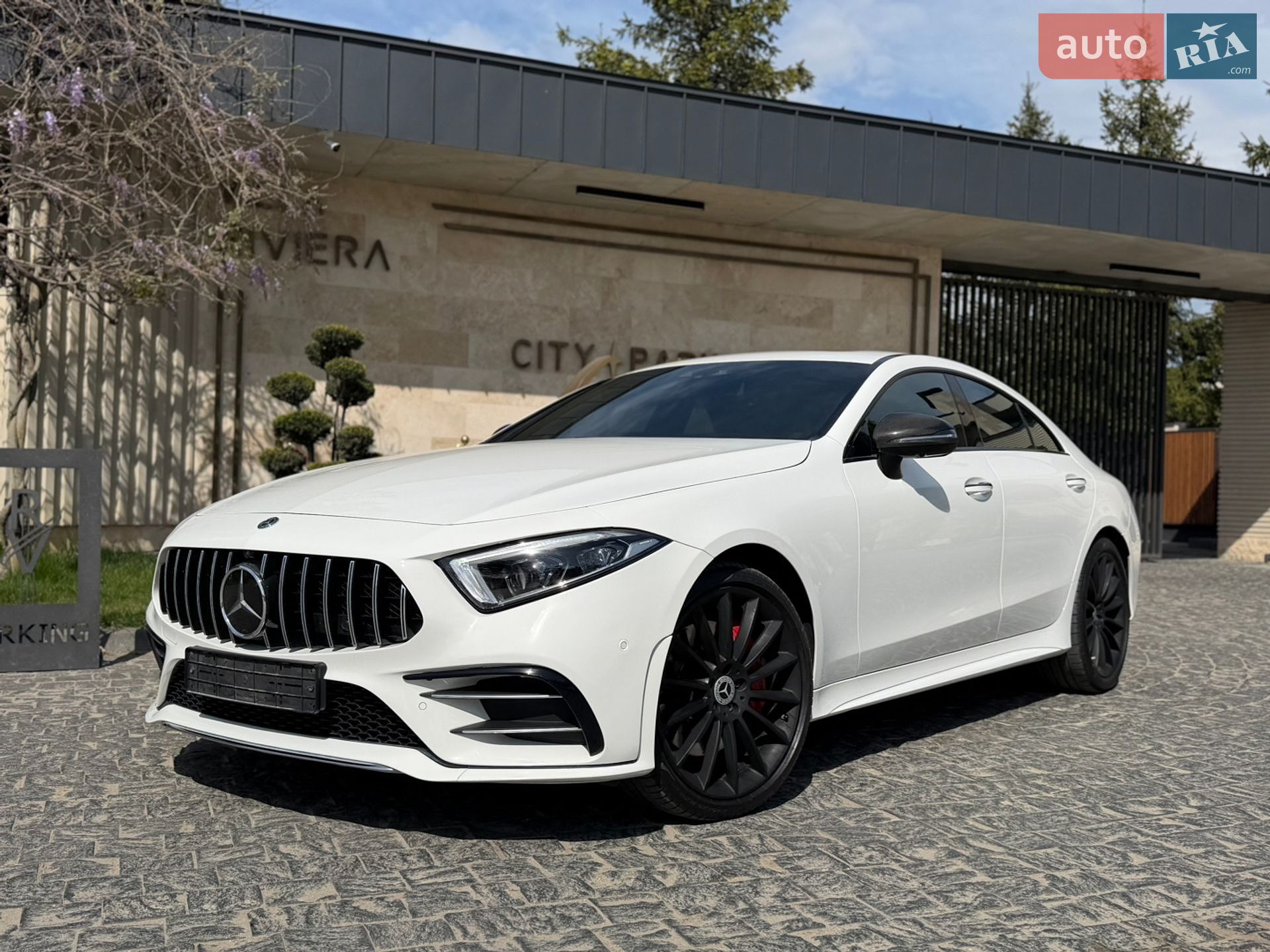 Mercedes-Benz CLS-Class 2018 VIN WDD2J2DB4KA012779 фото оголошення 3 з 90