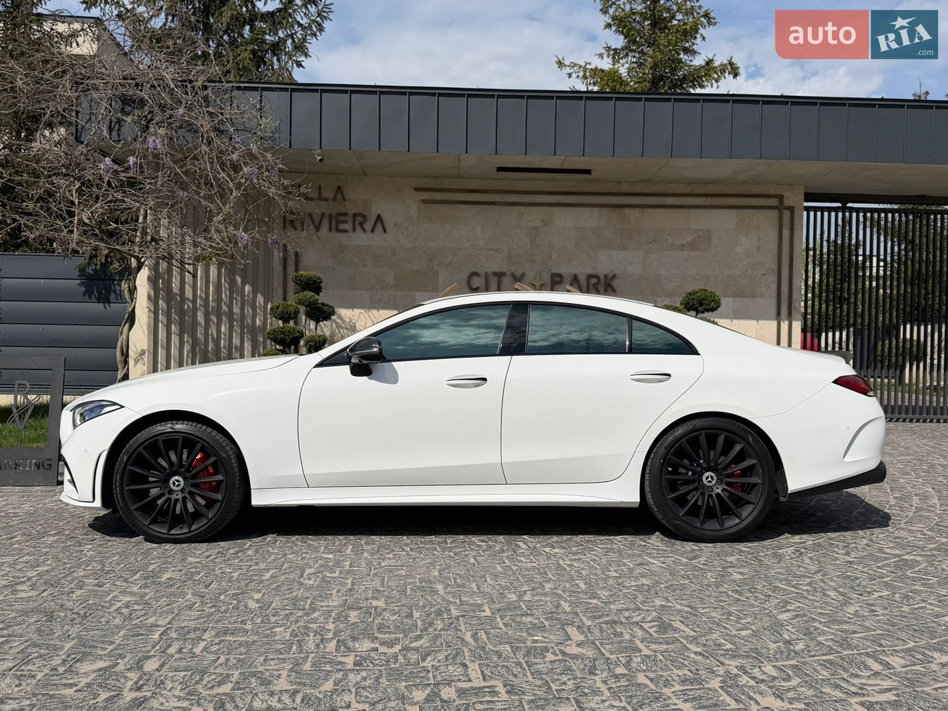 Mercedes-Benz CLS-Class 2018 VIN WDD2J2DB4KA012779 фото оголошення 5 з 90