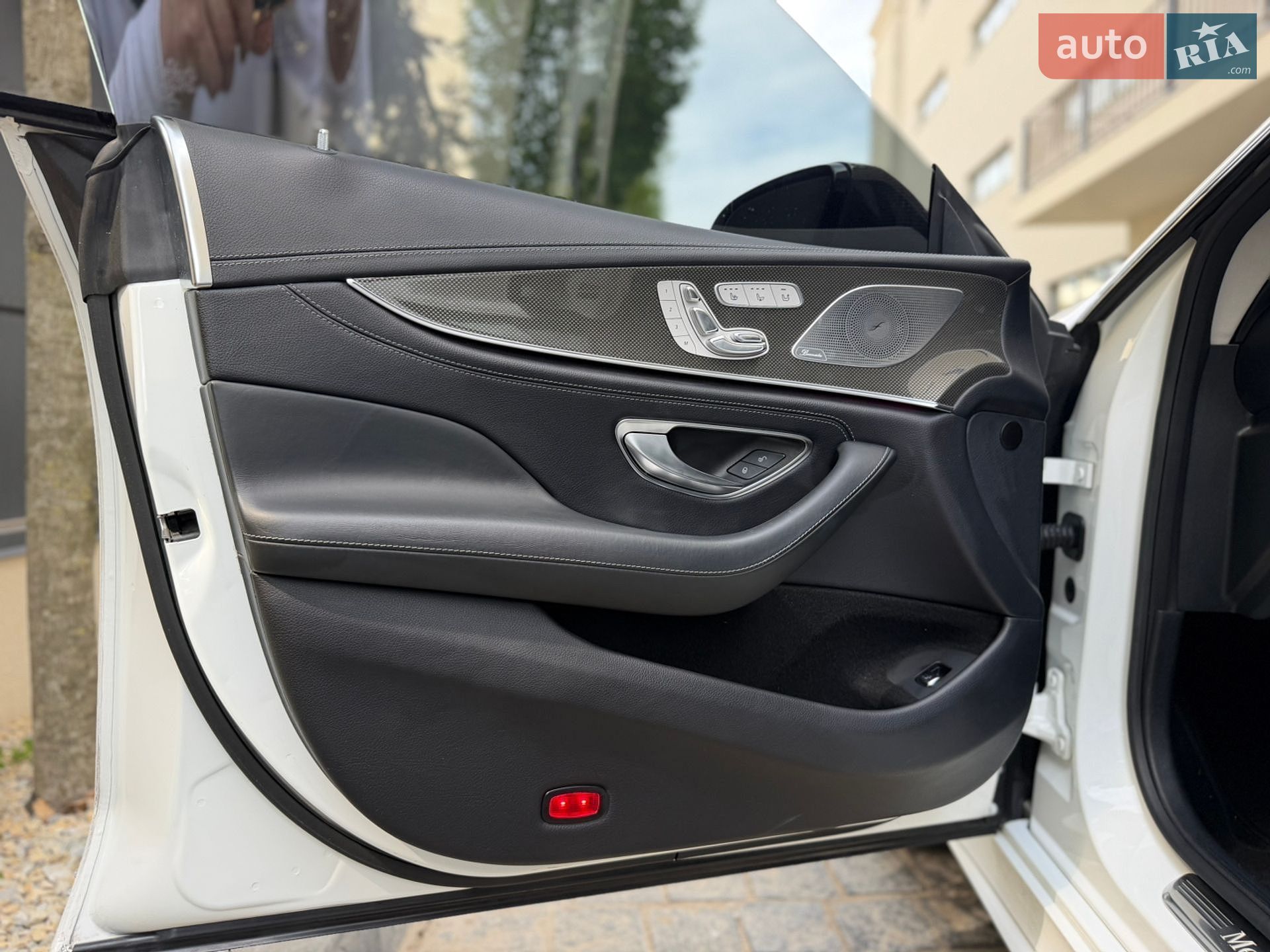 Mercedes-Benz CLS-Class 2018 VIN WDD2J2DB4KA012779 фото оголошення 40 з 90
